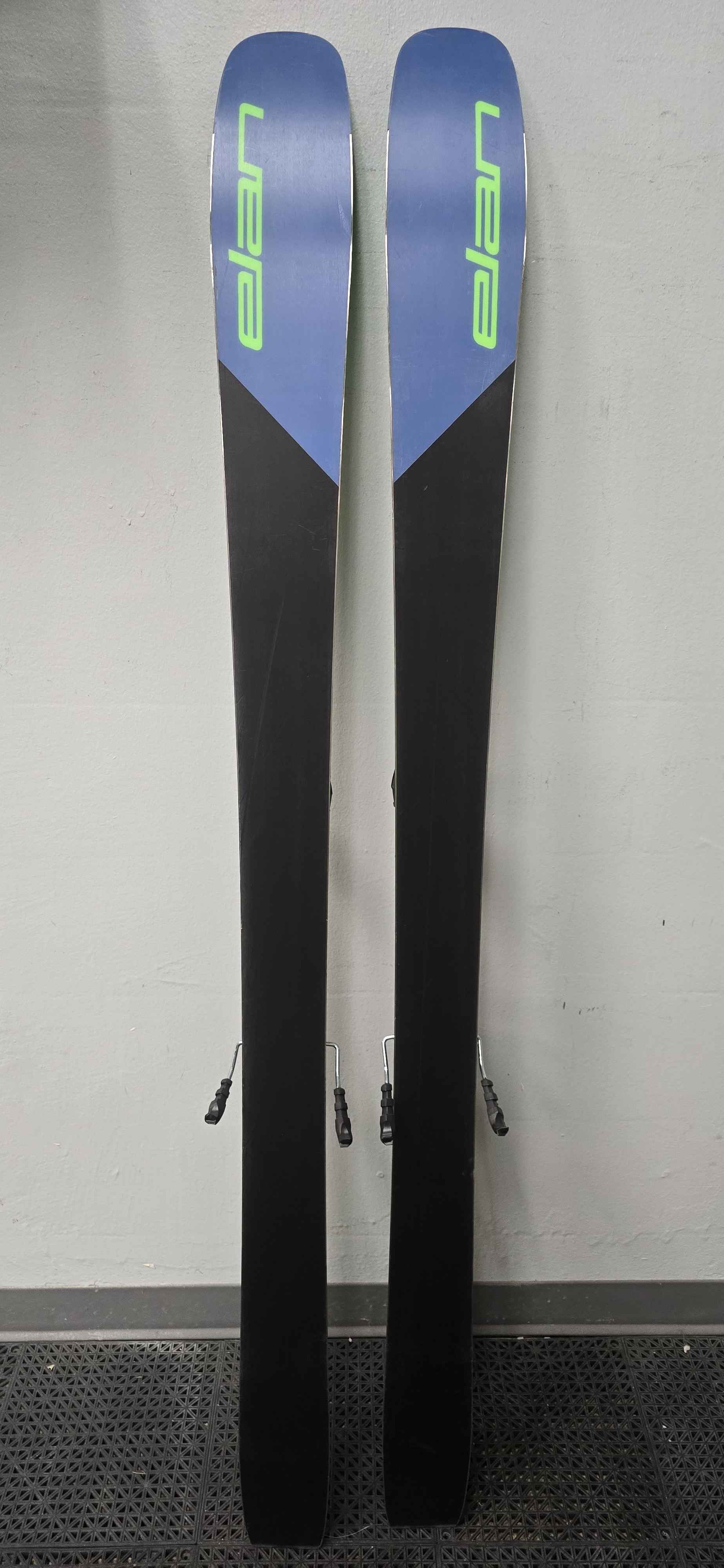 Used Elan Ripstick 96 174cm Skis w/ Attack 13 Demo Binding