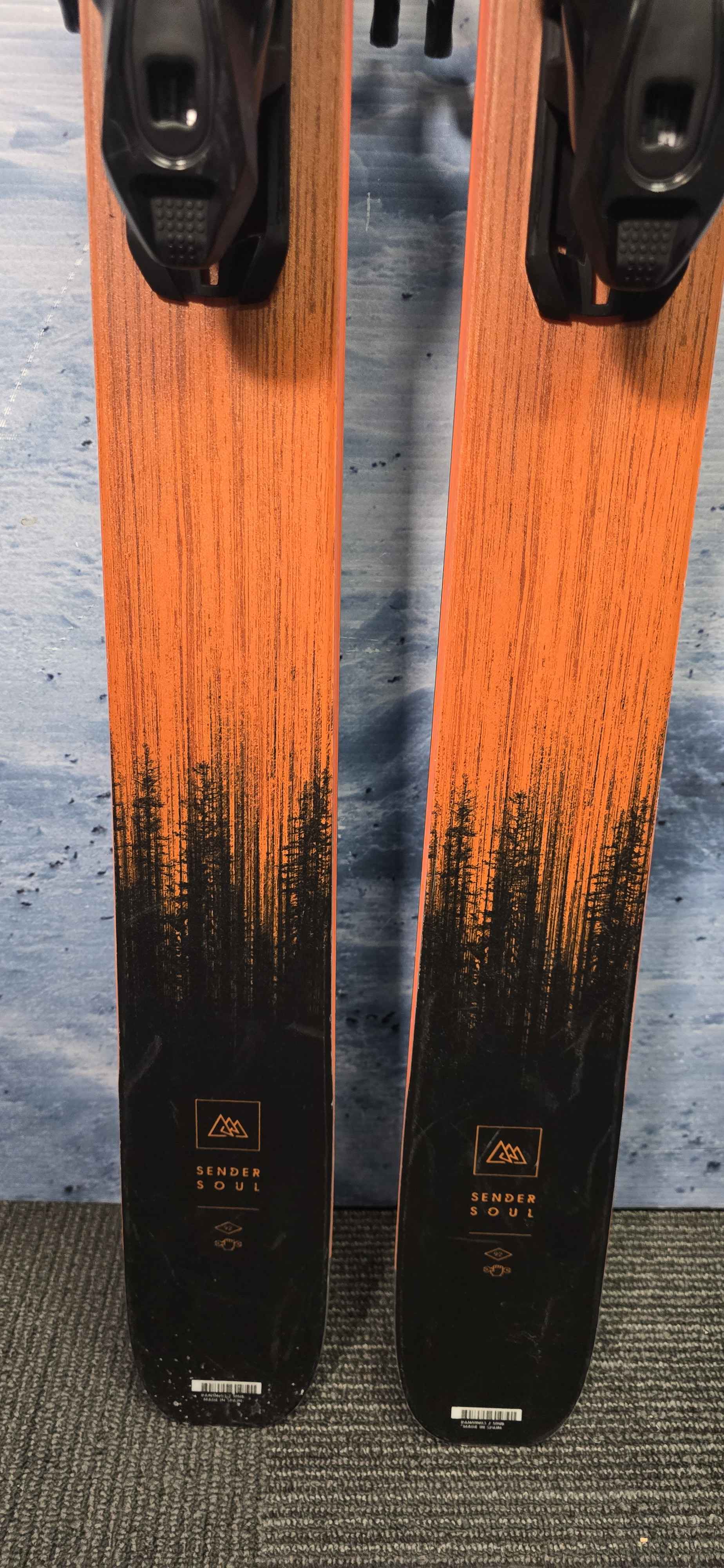 Lightly Used Rossignol Sender Soul 92 184cm w/ Look Xpress 11 GW Adjustable Bindings