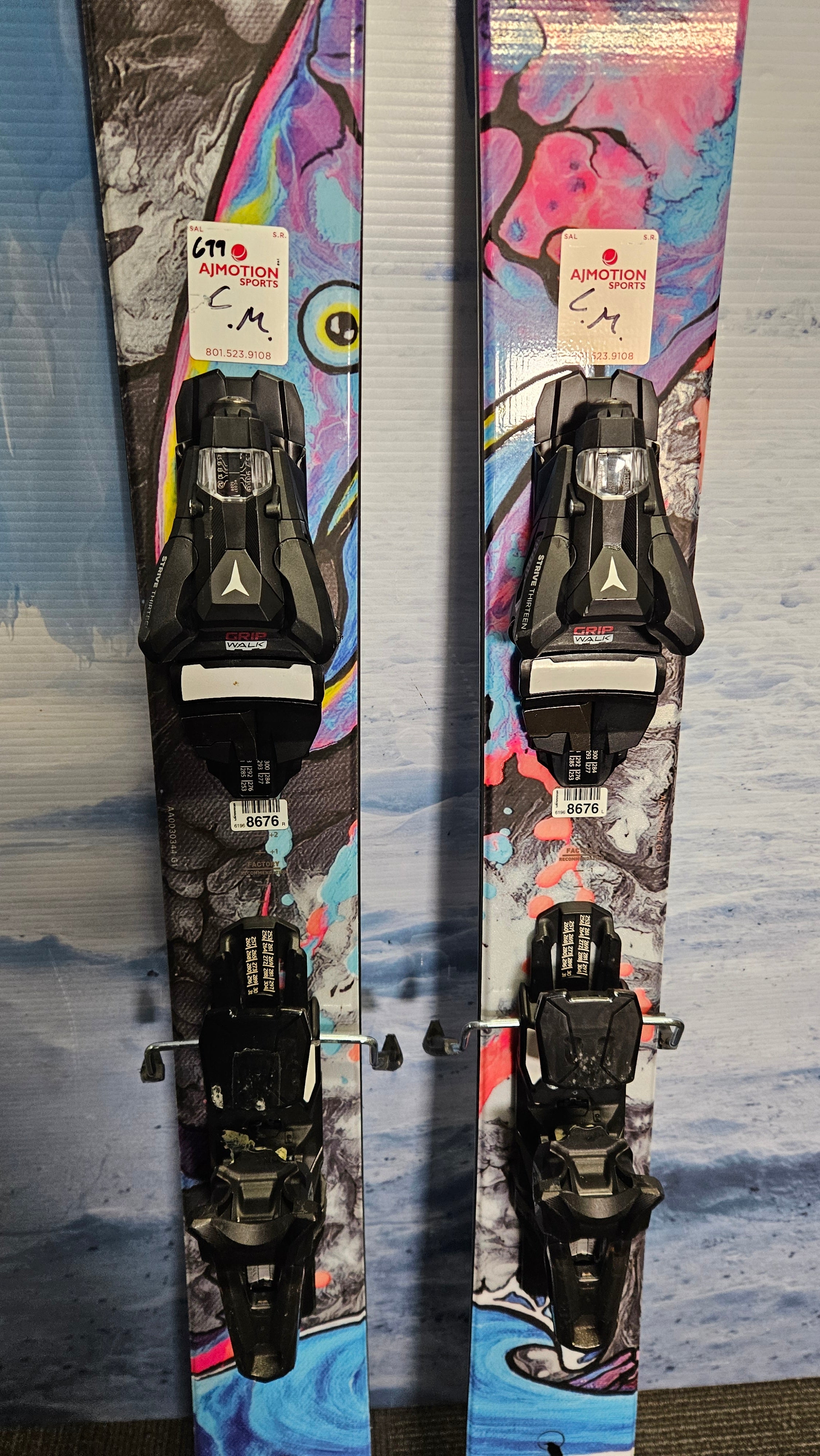 Used Atomic Bent Chetler 110 Skis - 172cm w/ Atomic Strive 13 Demo Binding
