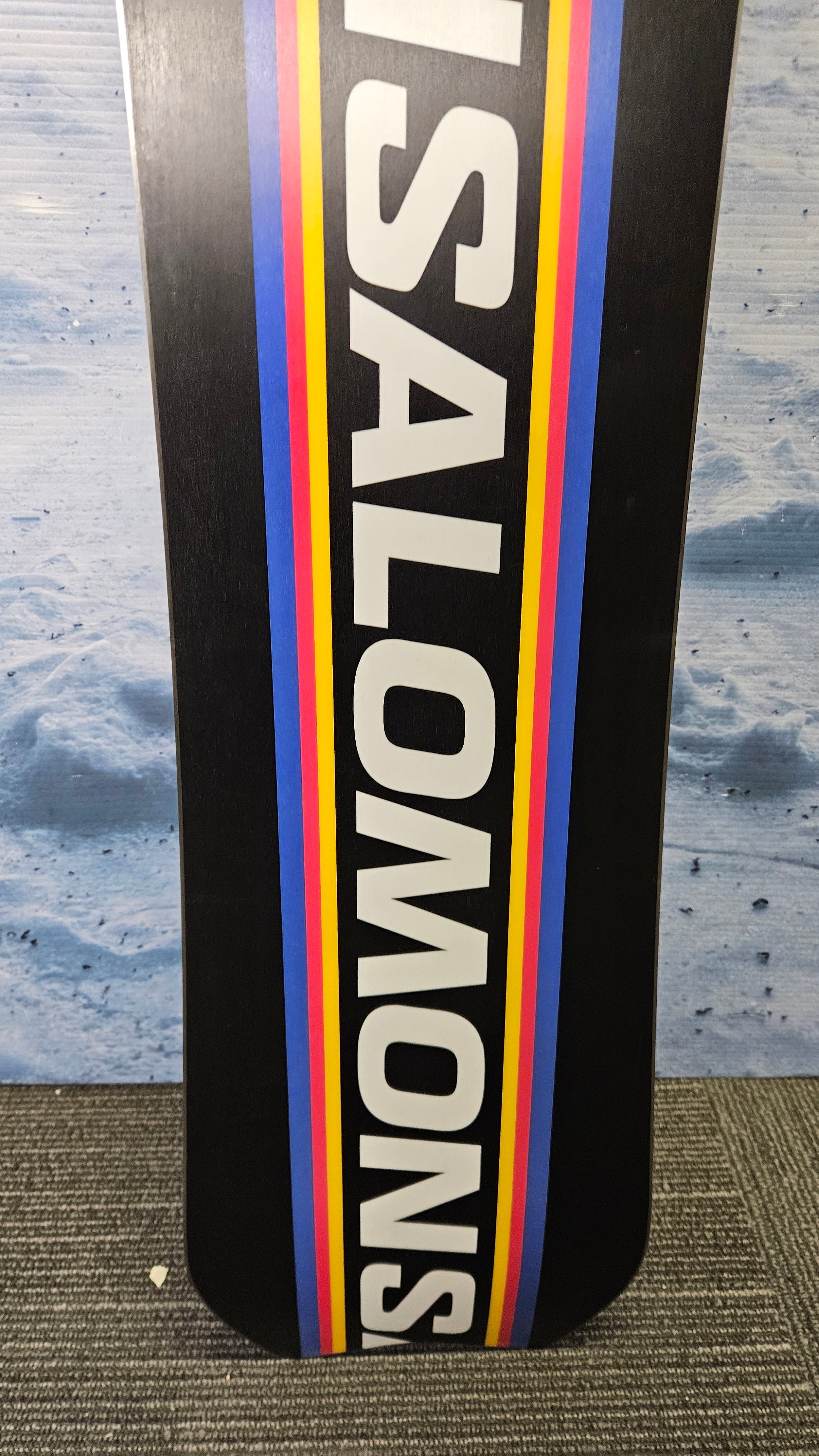 Used 2024 Salomon Dancehaul 135cm Snowboard