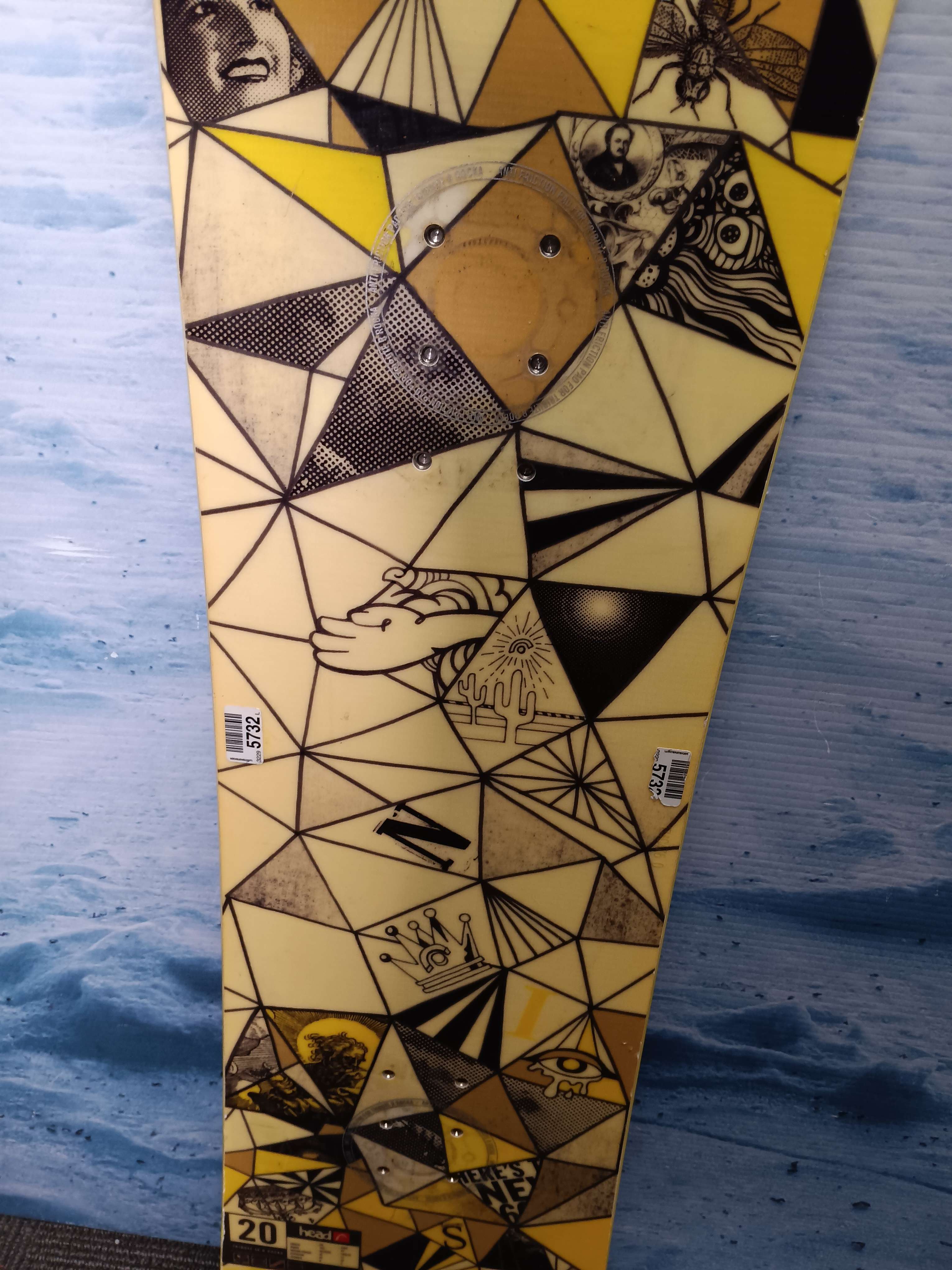 Heavily Used Head Tribute JR R 120cm Snowboard