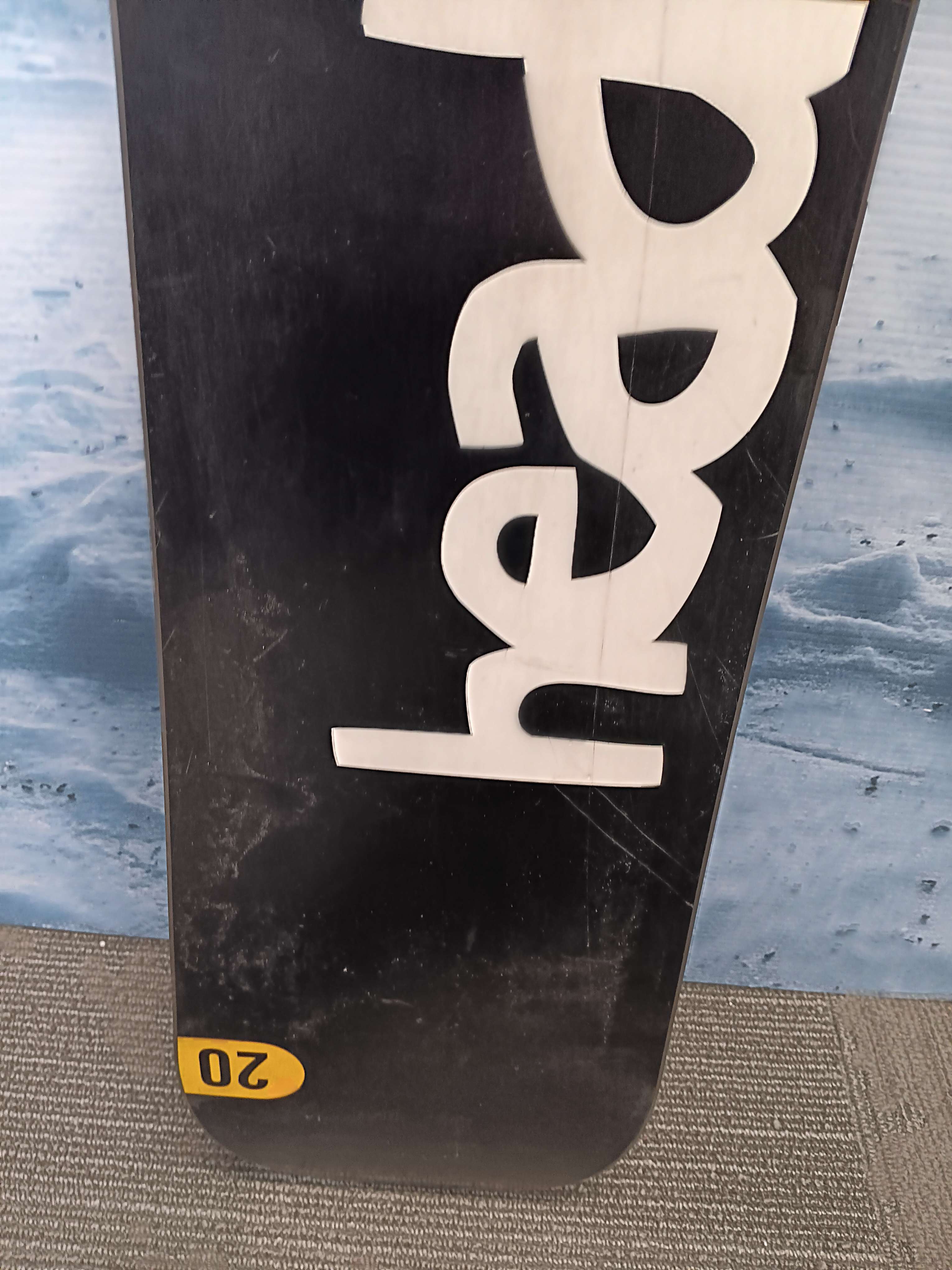 Heavily Used Head Tribute JR R 120cm Snowboard