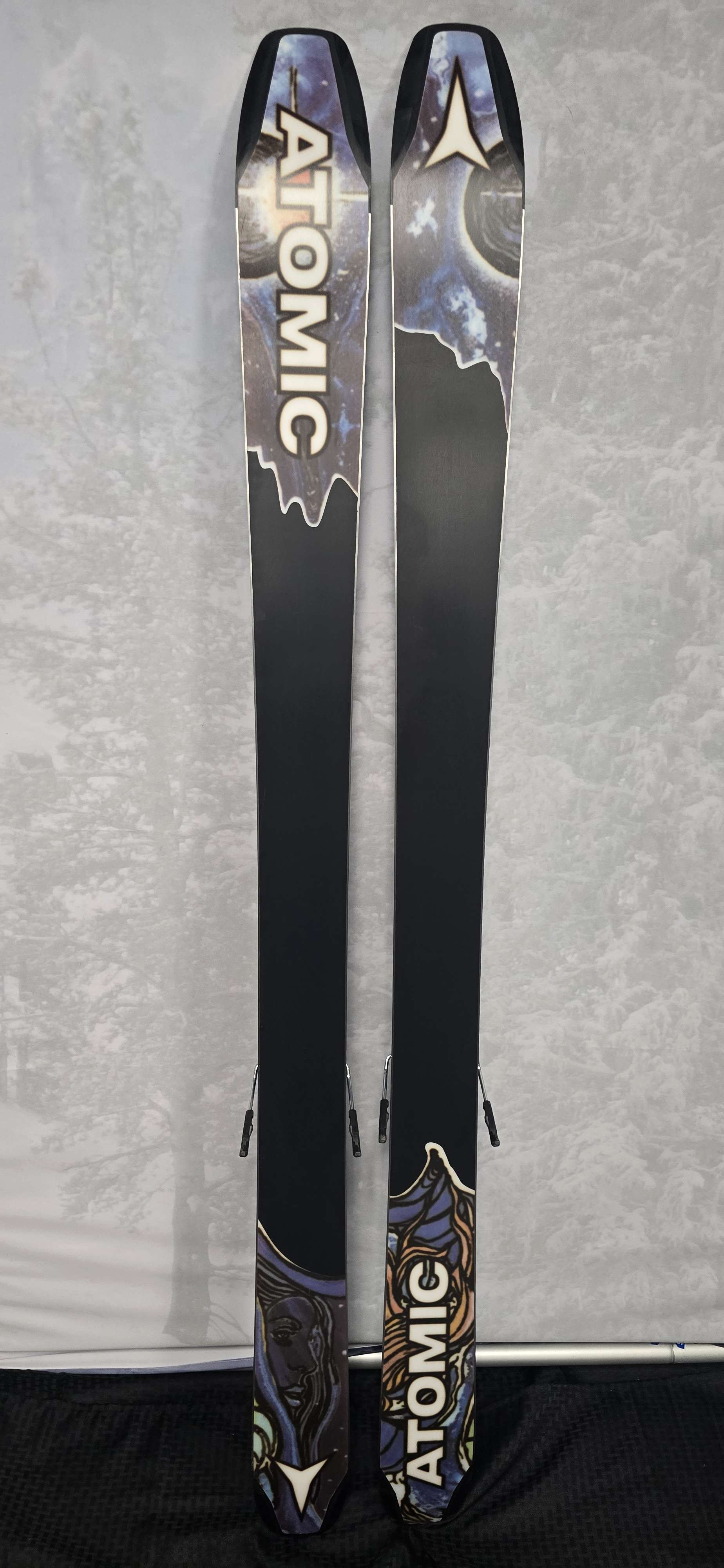 Used Atomic Bent Chetler 100 172cm w/ Strive 11 Demo Bindings