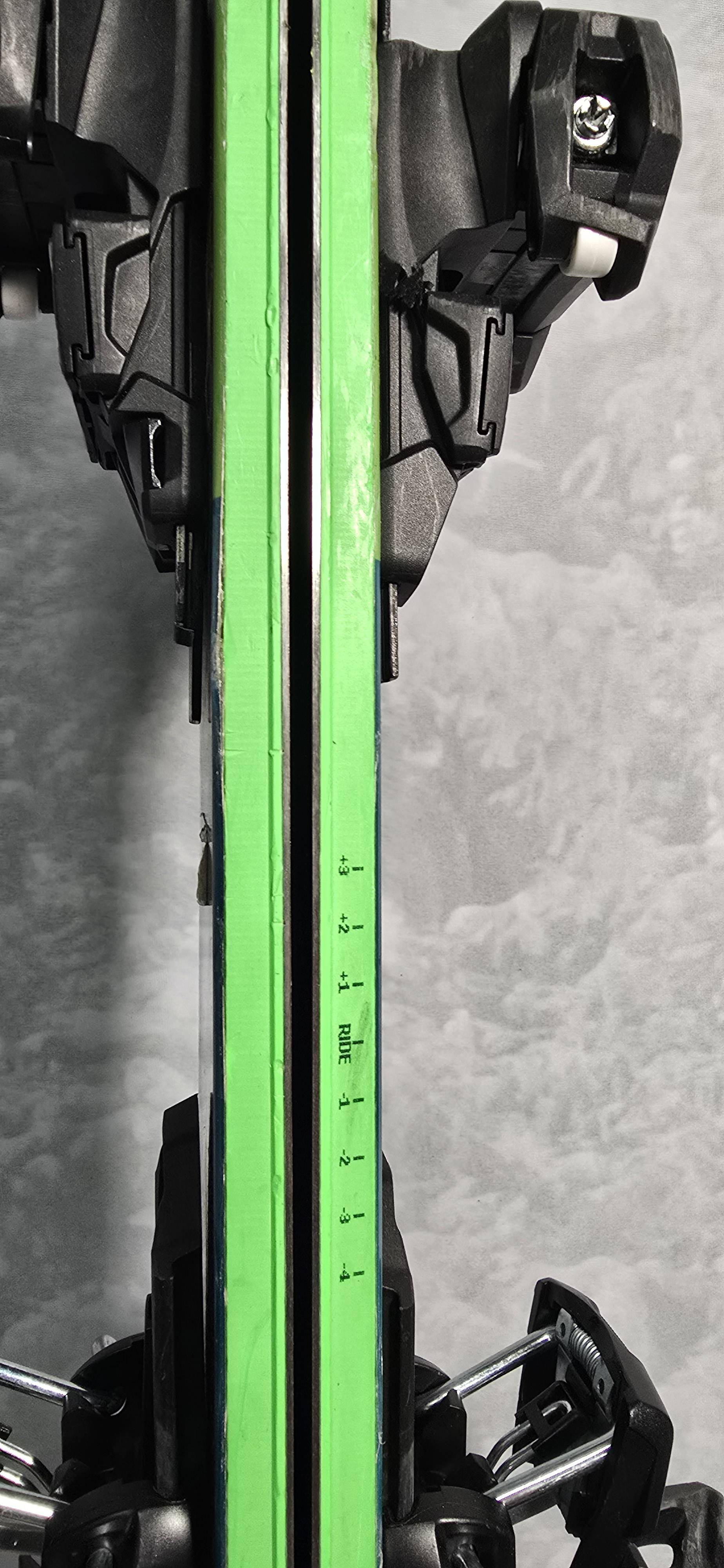 Heavily Used Elan Ripstick 96 172cm Skis w/ Tyrolla Attack 13 Adjustable Bindings