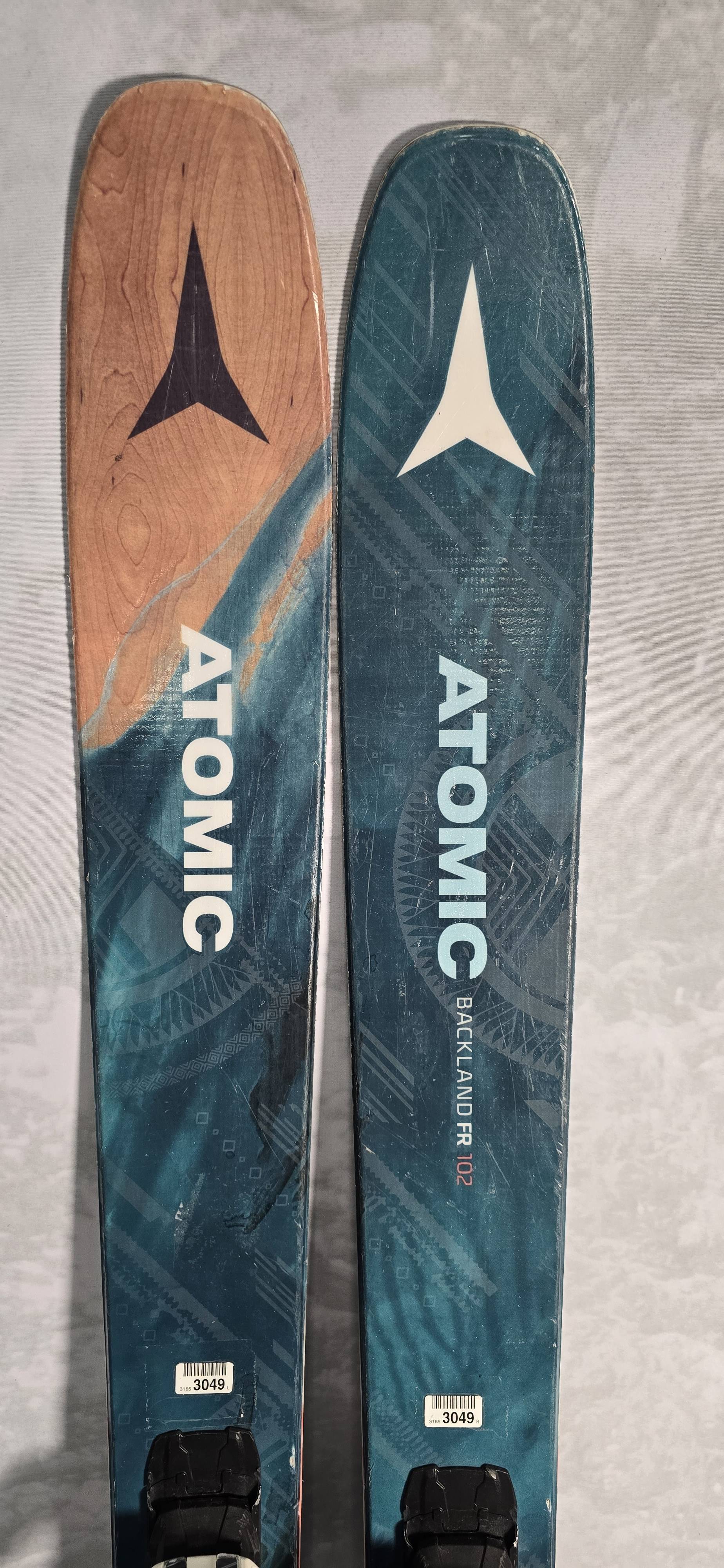 Used Atomic Backland FR 102 164cm w/ Atomic Warden 11 Adjustable Bindings