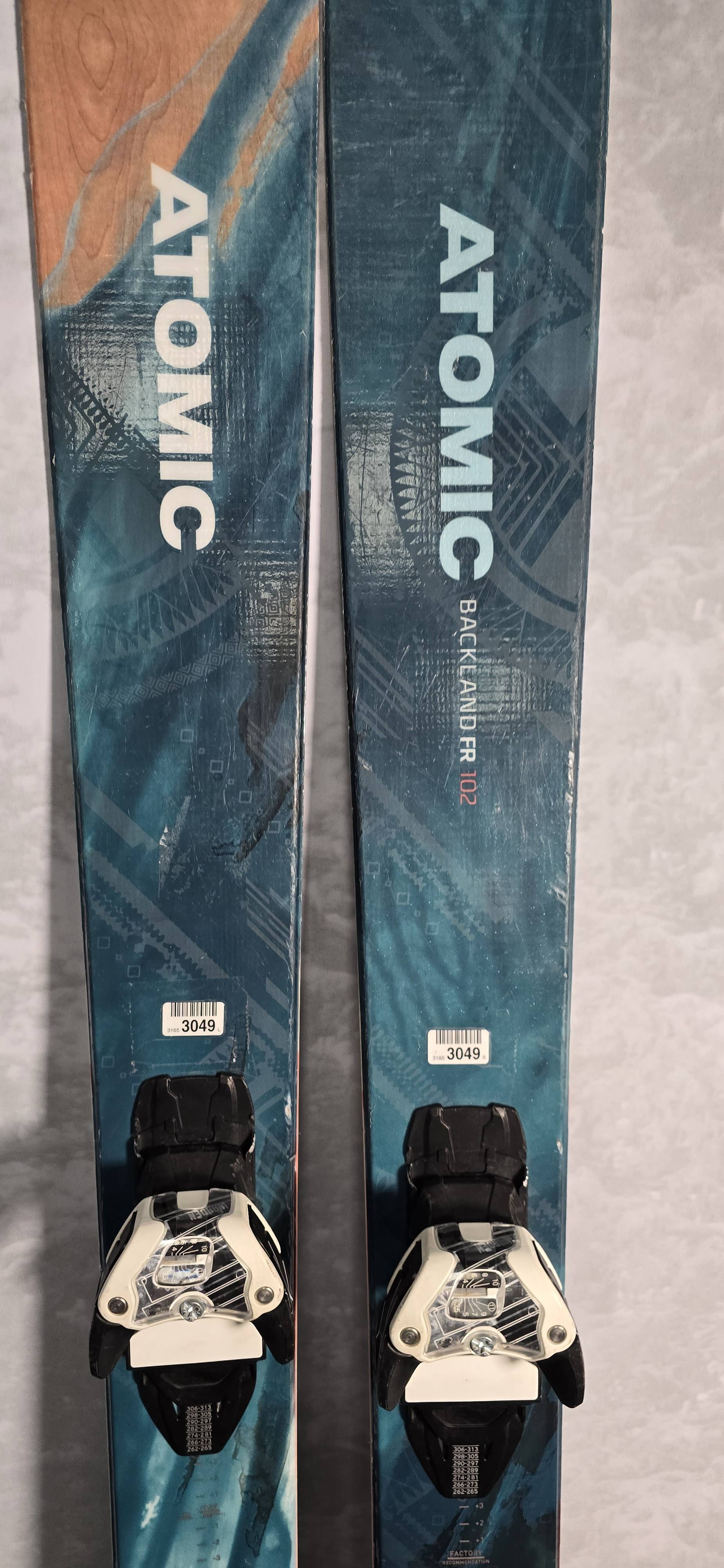 Used Atomic Backland FR 102 164cm w/ Atomic Warden 11 Adjustable Bindings