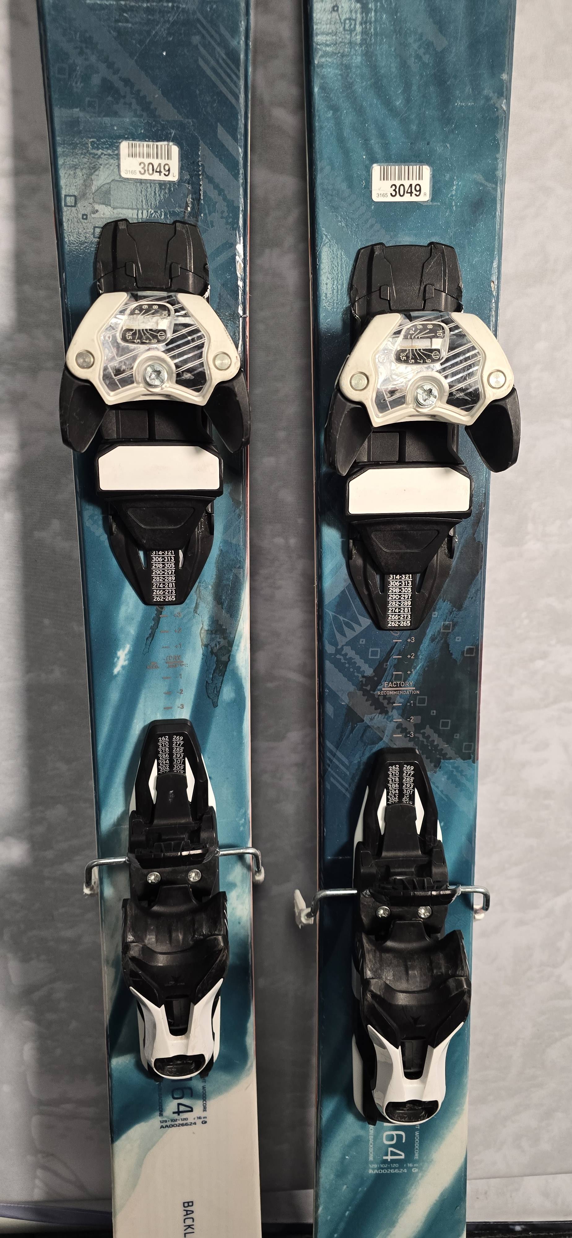 Used Atomic Backland FR 102 164cm w/ Atomic Warden 11 Adjustable Bindings