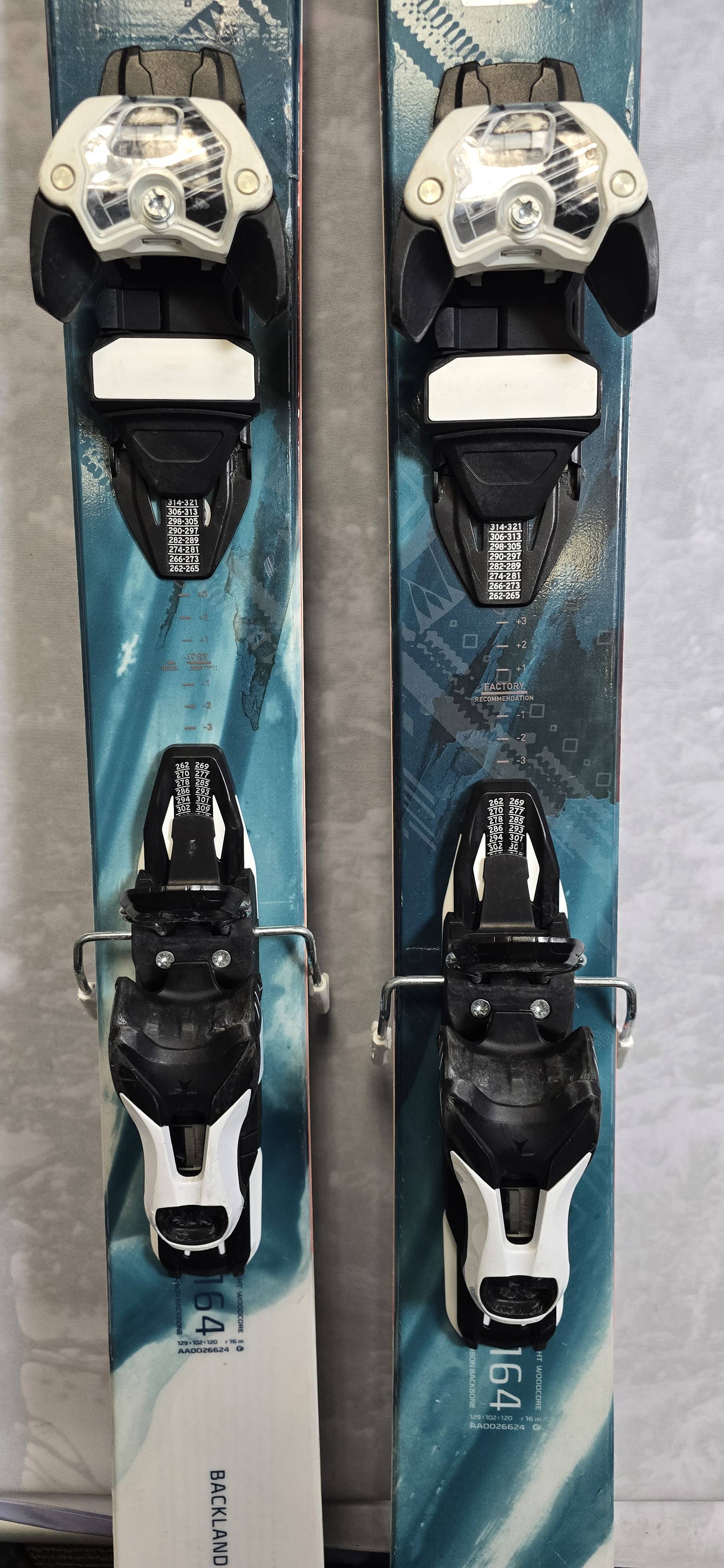 Used Atomic Backland FR 102 164cm w/ Atomic Warden 11 Adjustable Bindings