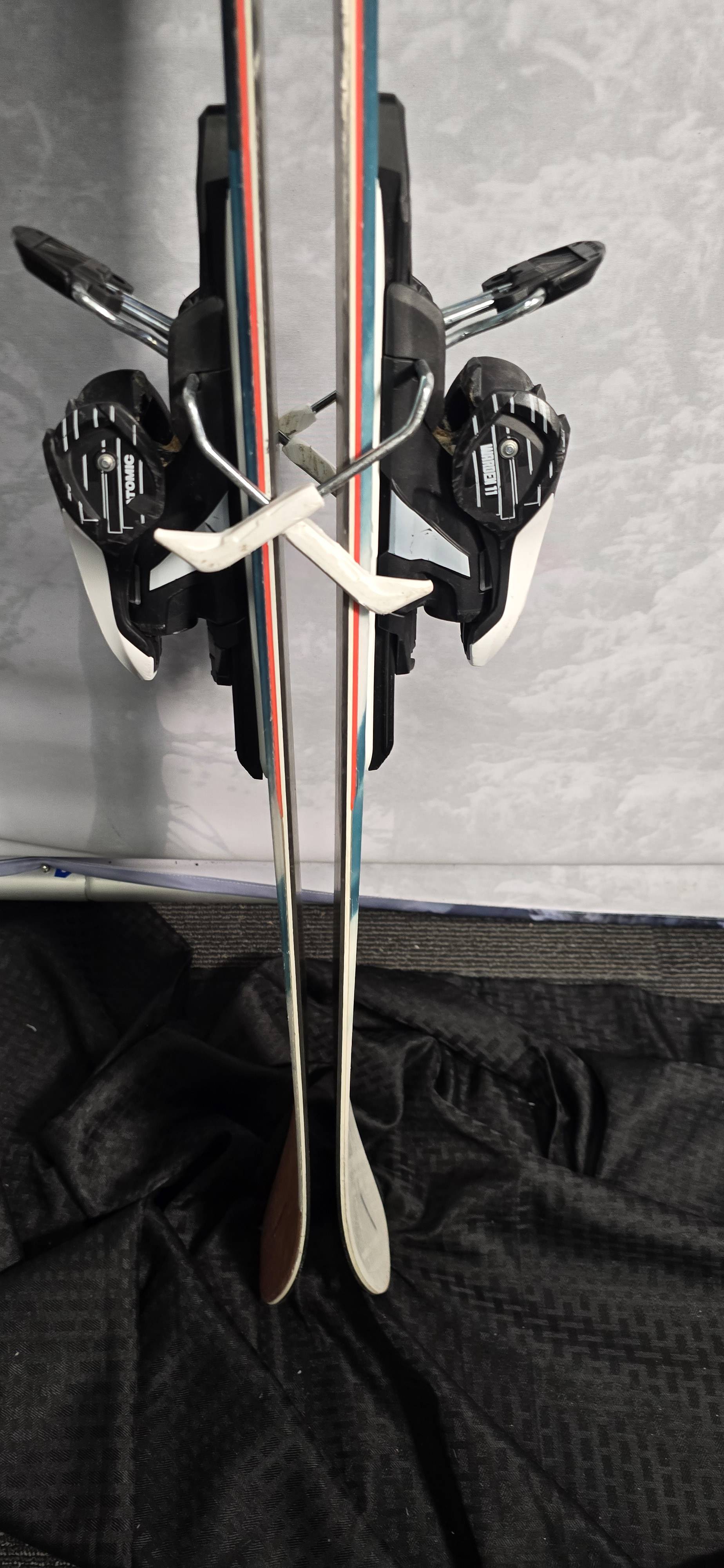 Used Atomic Backland FR 102 164cm w/ Atomic Warden 11 Adjustable Bindings