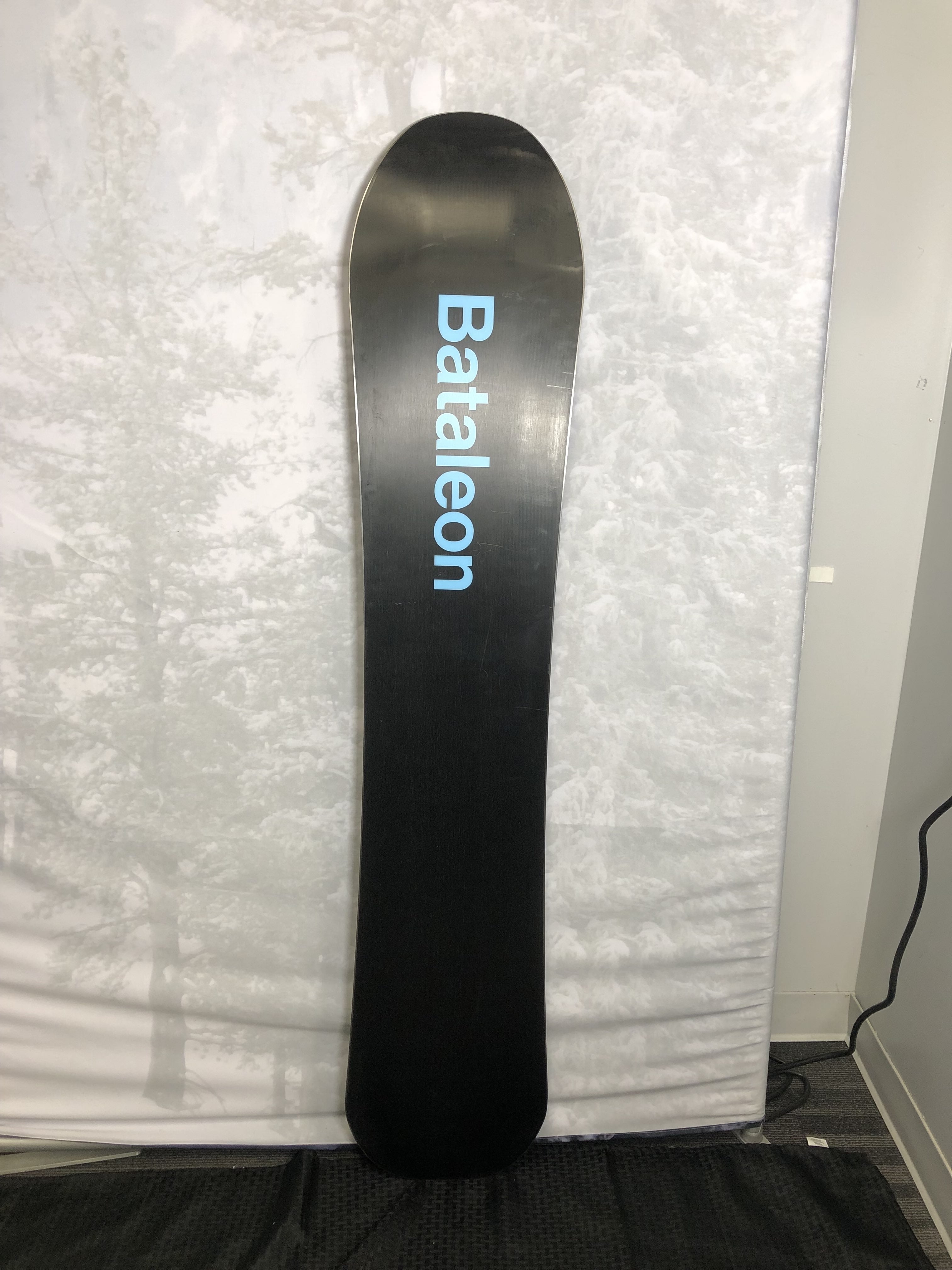 New 2025 Bataleon Thunderstorm 156CM Snowboard