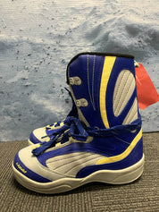 New Liquid Lace Up Size 11 Snowboard Boot