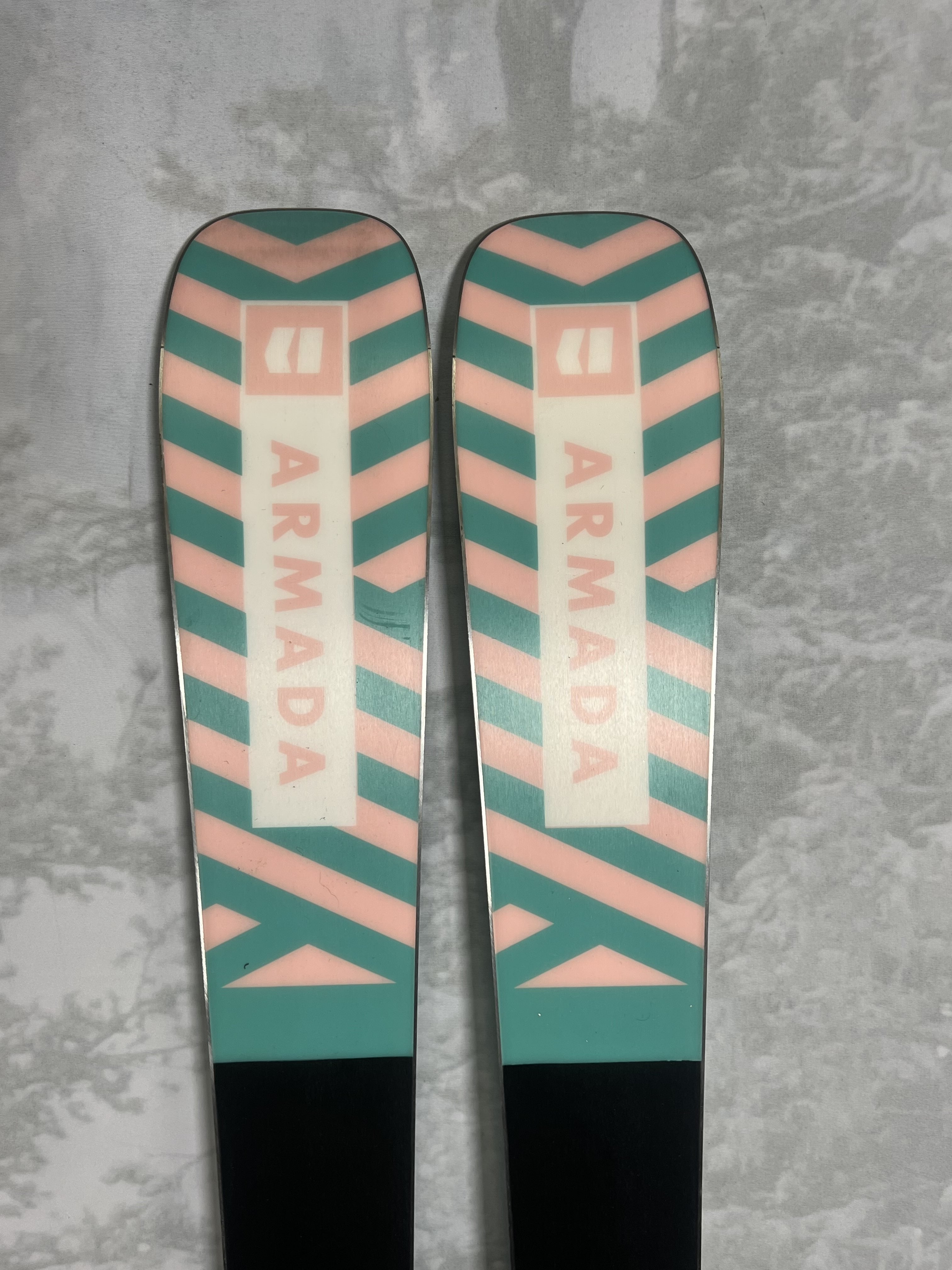 Lightly Used 2025 Armada Reliance 82 TI Skis 150cm w/ Aramda Strive 11 GW Binding