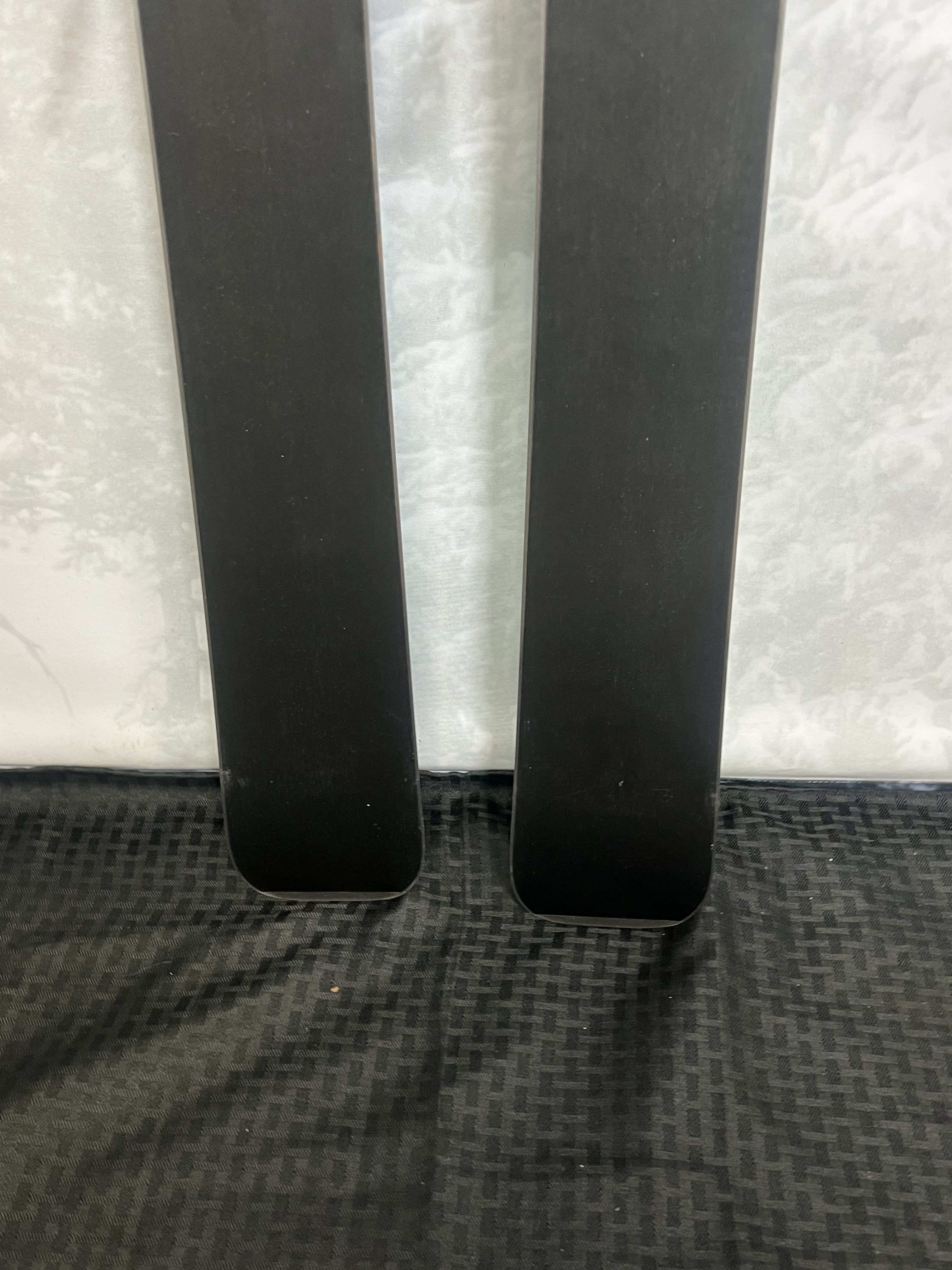 Lightly Used 2025 Armada Reliance 82 TI Skis 150cm w/ Aramda Strive 11 GW Binding