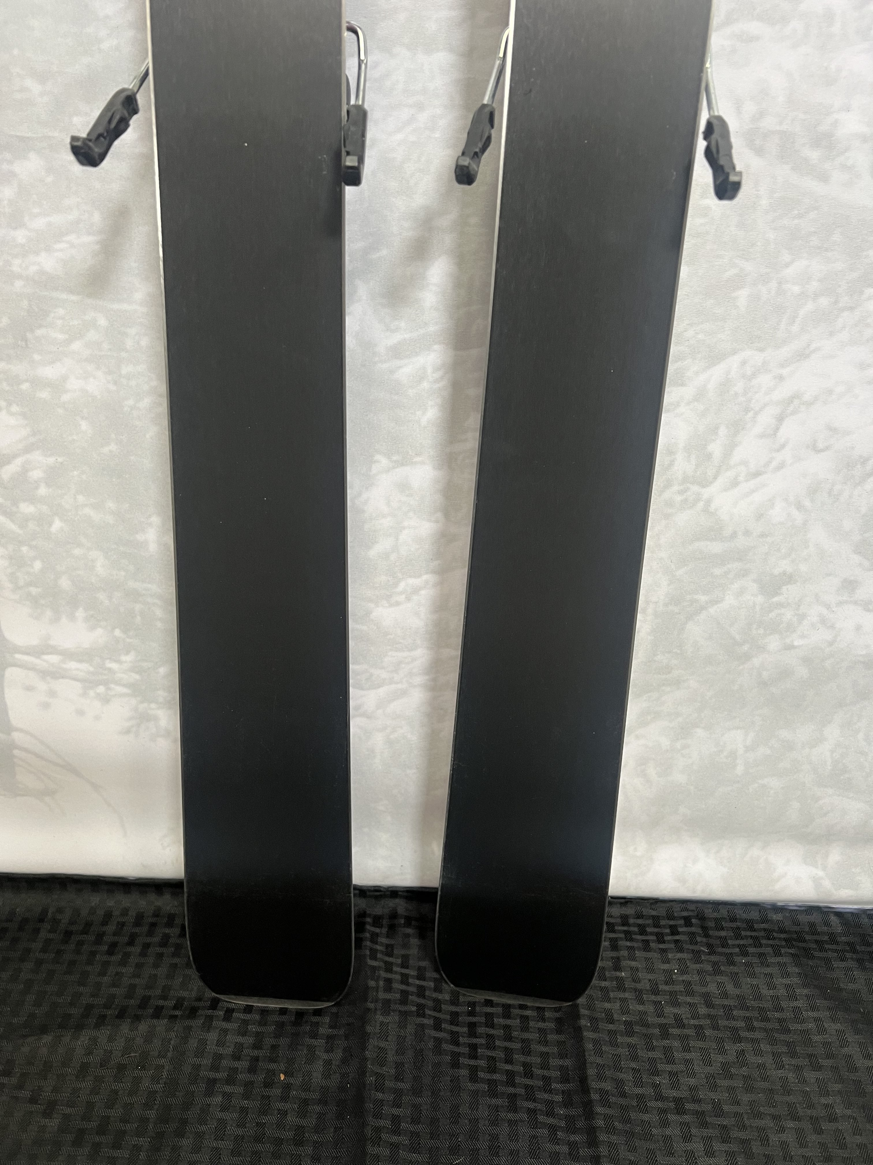 Lightly Used 2025 Armada Reliance 88 C Skis 168cm w/ Atomic 10 GW Binding