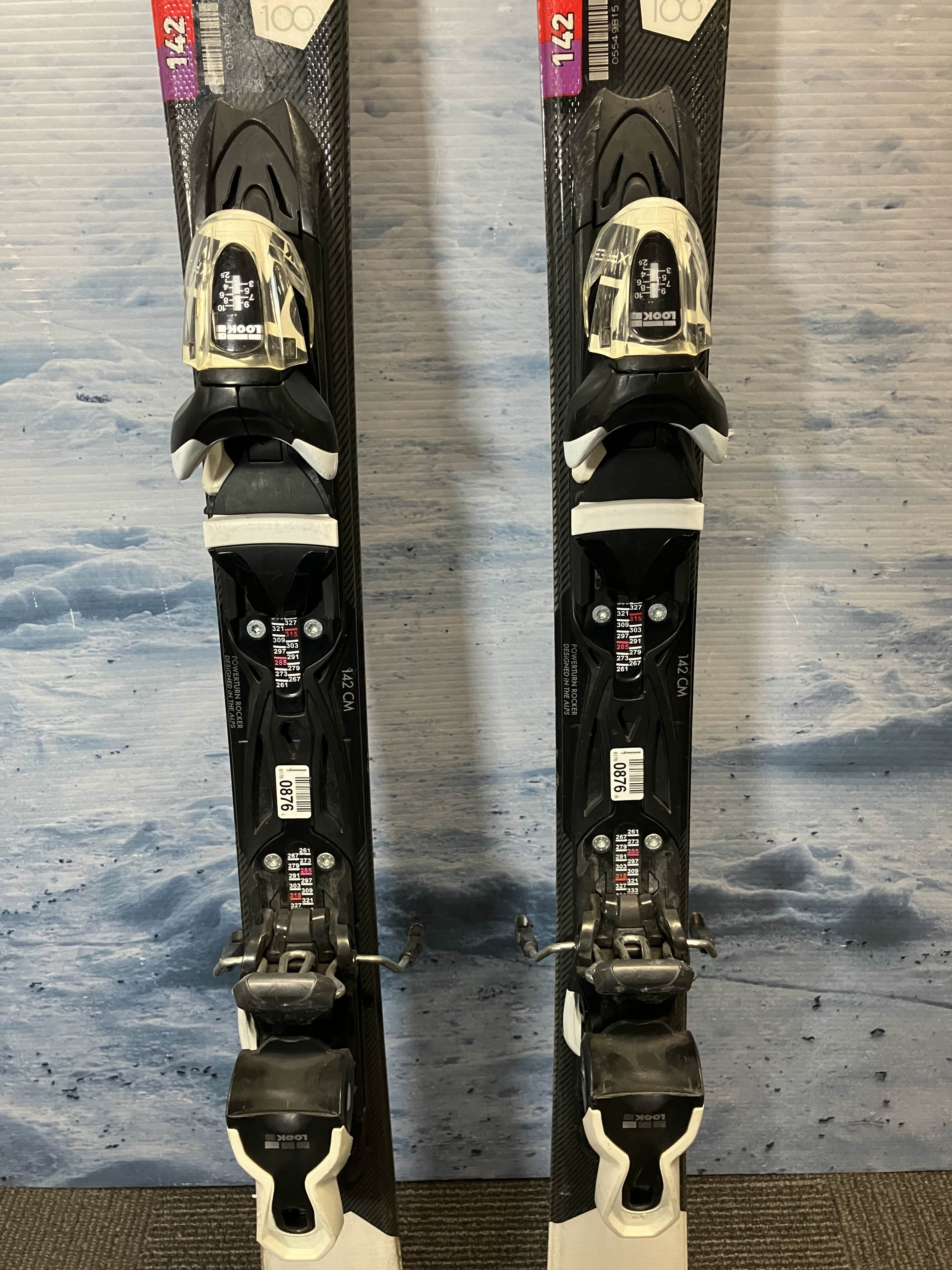 Used Rossignol Pursuit 74 142 CM Skis w/ Look Xpress