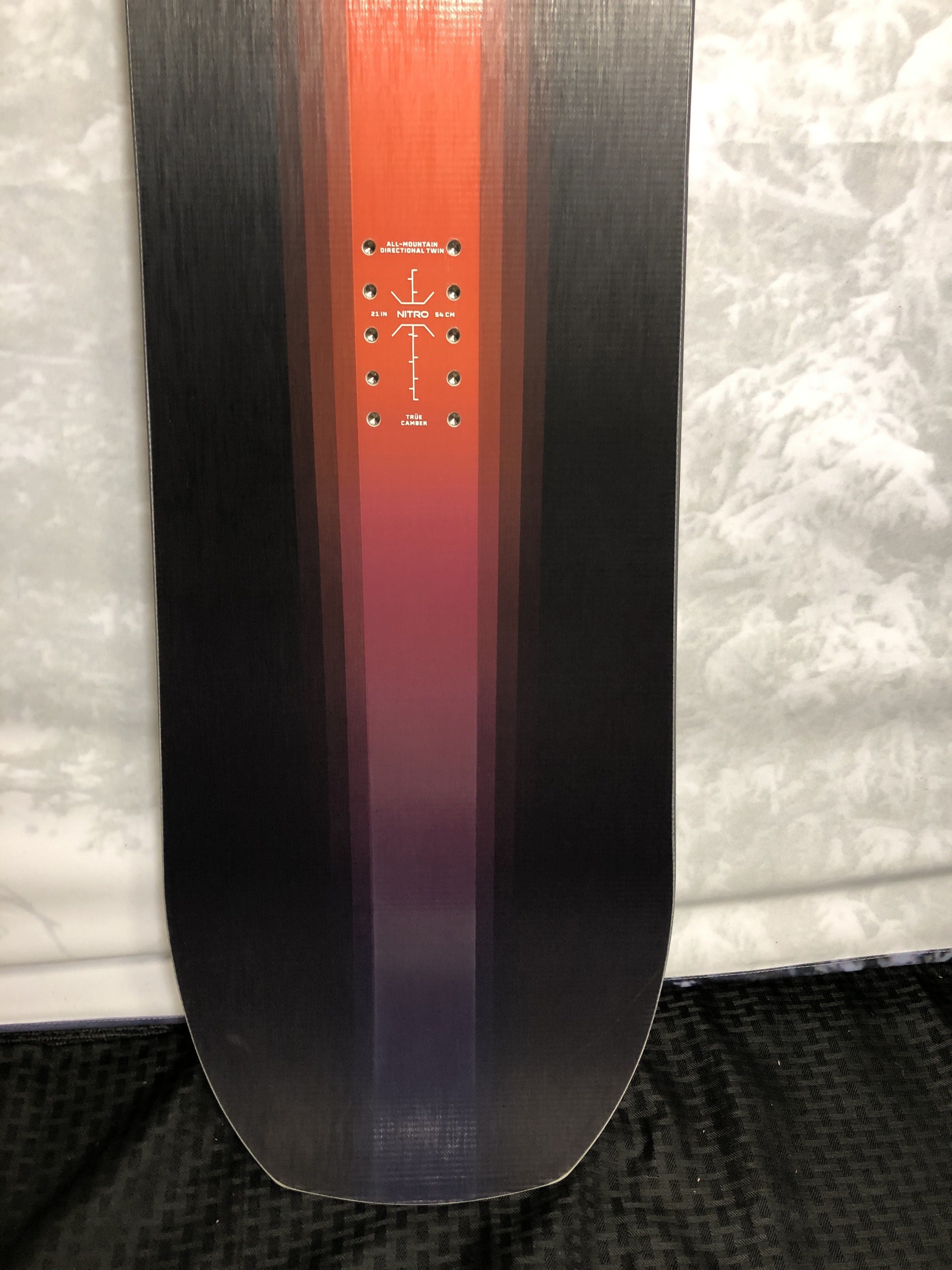 New 2025 Nitro Team 159CM Snowboard