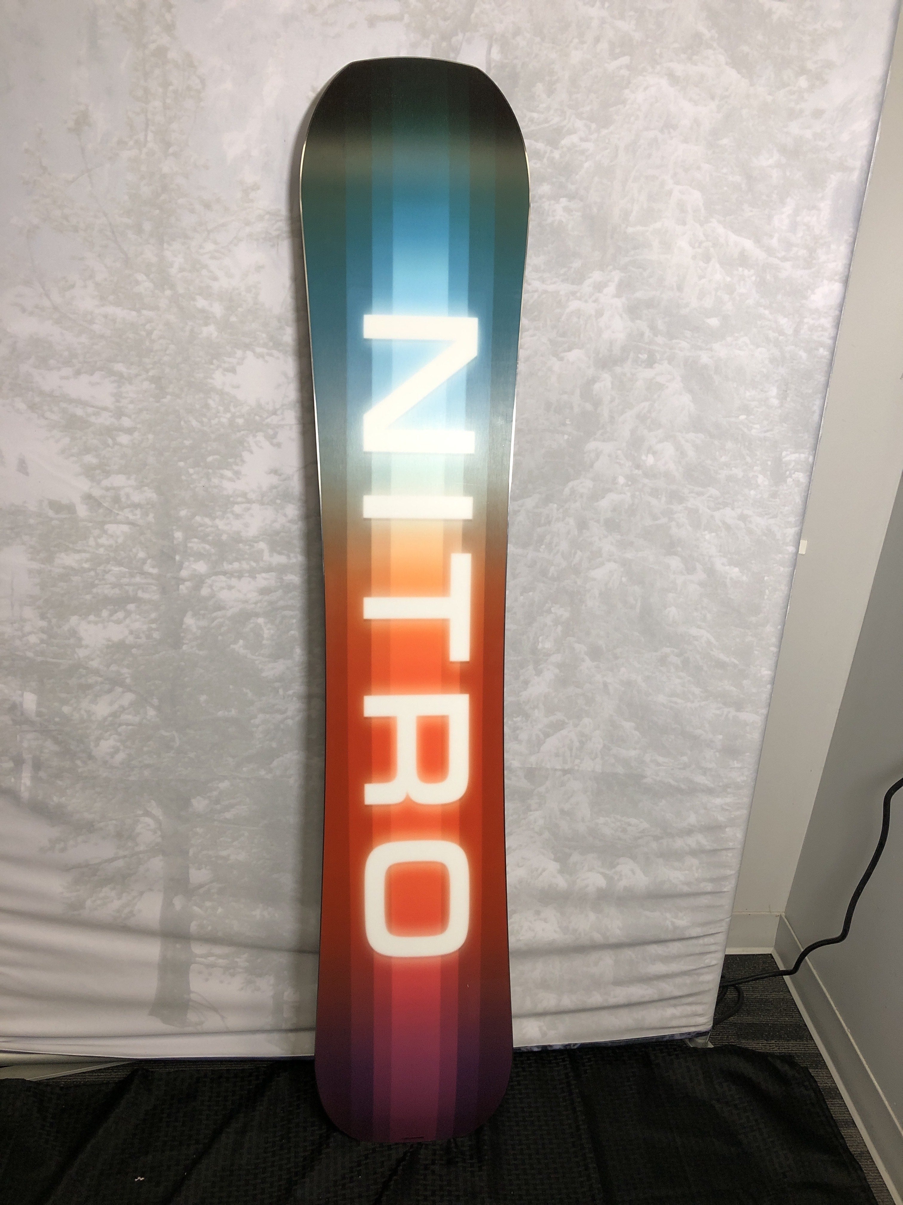 New 2025 Nitro Team 159CM Snowboard