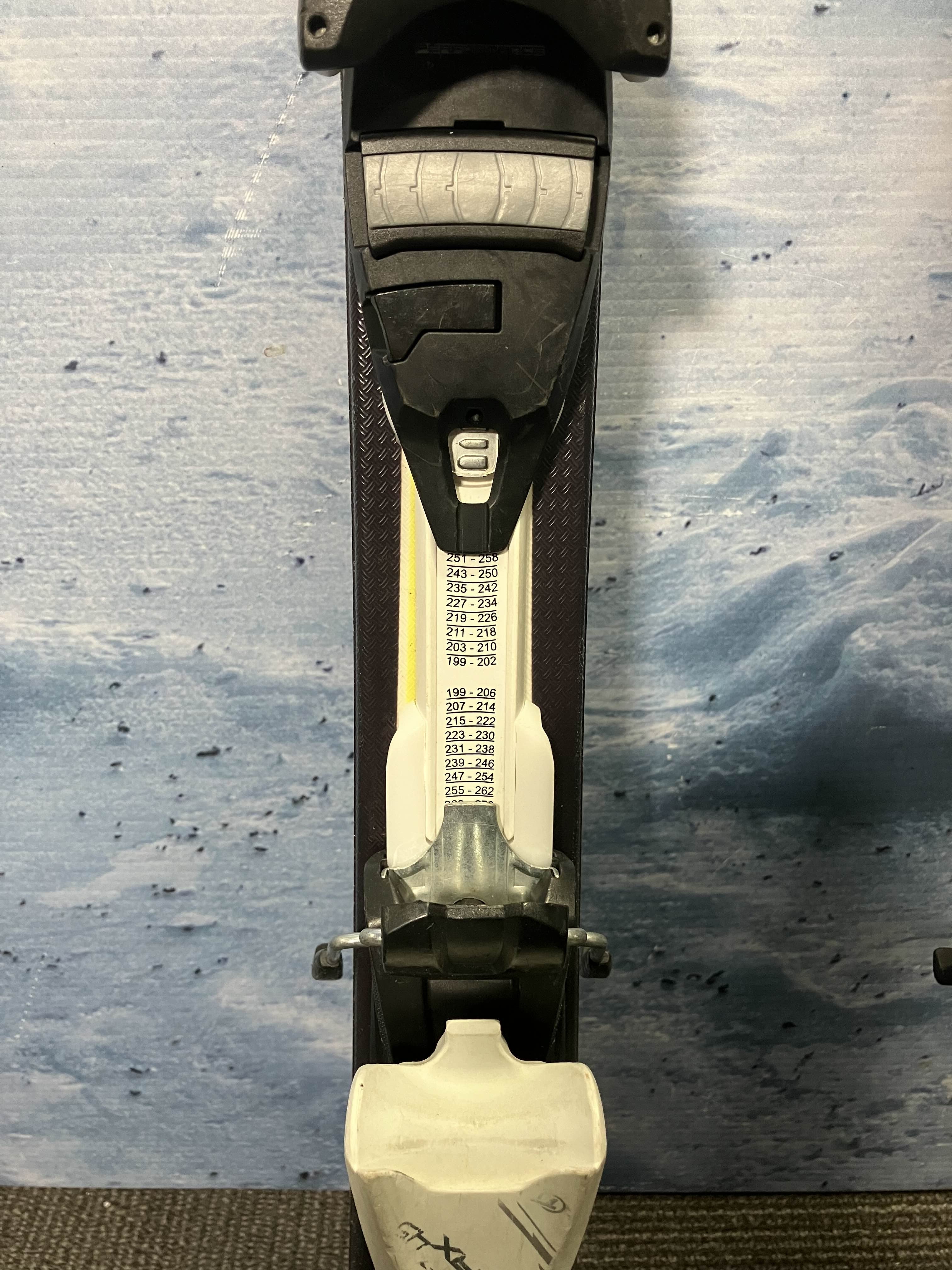 Used Head Supershape Team w/ Tyrolia 4.5 Demo Bindings - 107 CM 66 MM