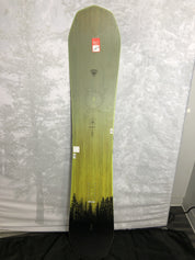 Used 2025 Rossignol Revenant 154CM Snowboard