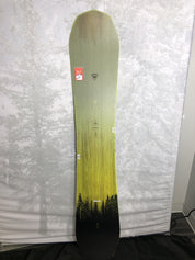 New 2025 Rossignol Revenant 158CM Snowboard