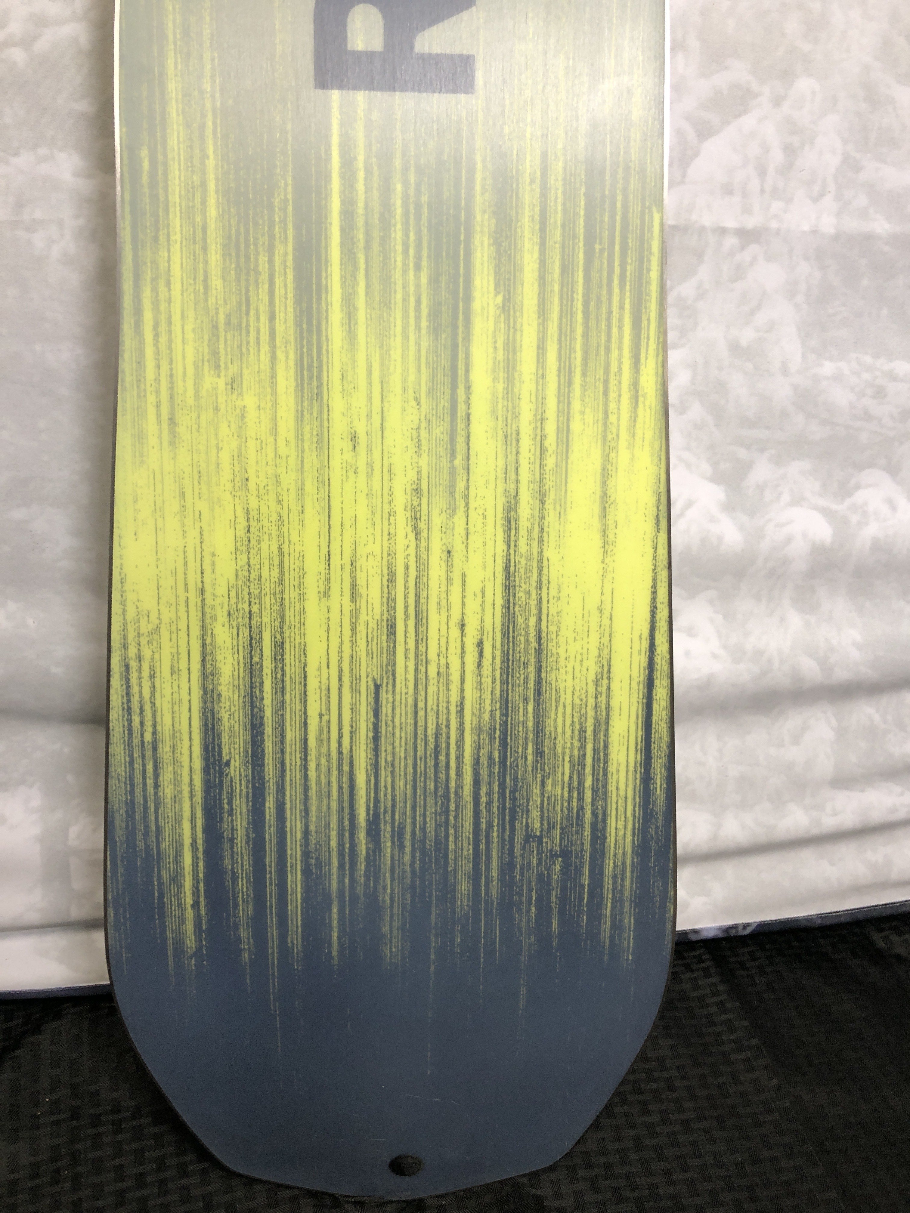 New 2025 Rossignol Revenant 158CM Snowboard