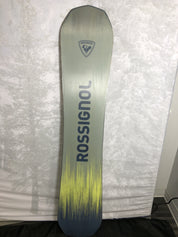 Used 2025 Rossignol Revenant 159CM w Snowboard