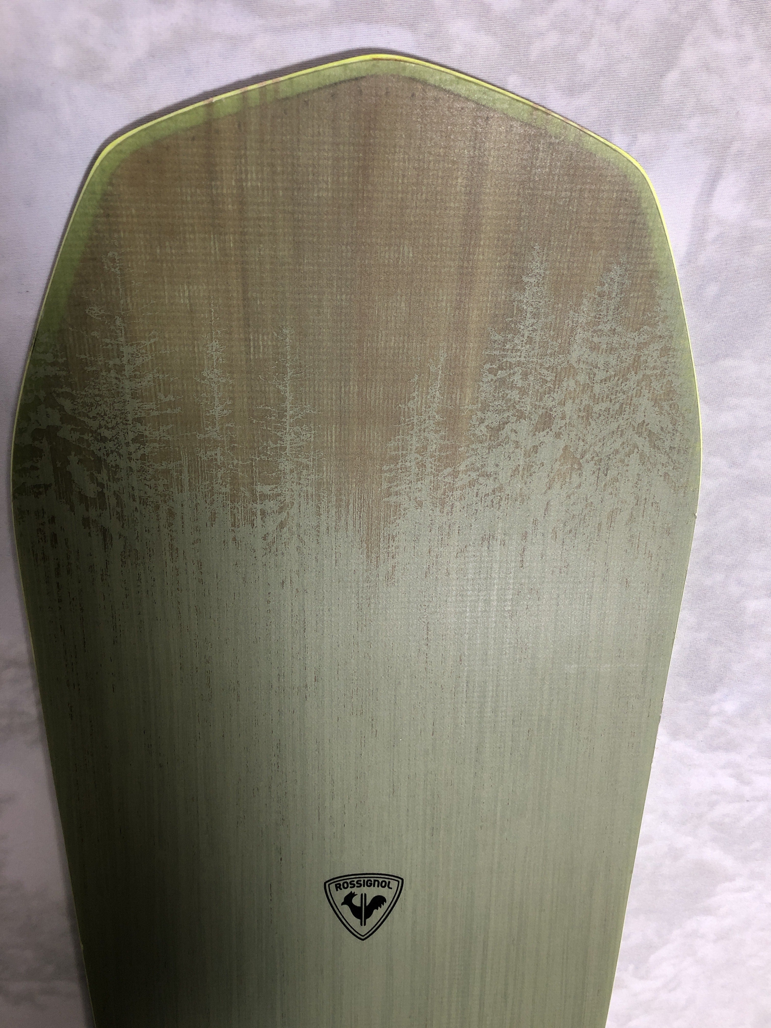 Used 2025 Rossignol Revenant 162CM Snowboard