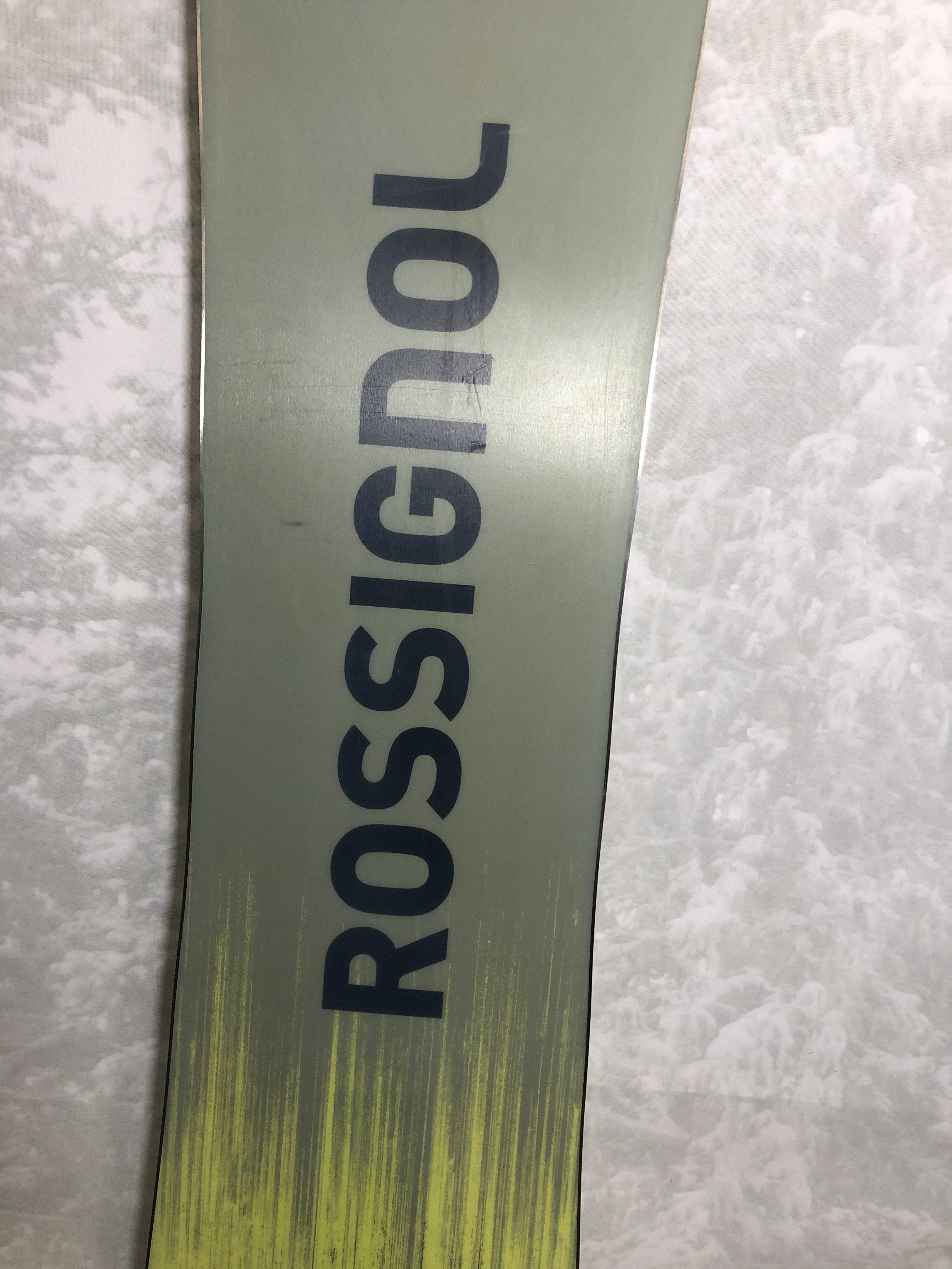 Used 2025 Rossignol Revenant 162CM Snowboard