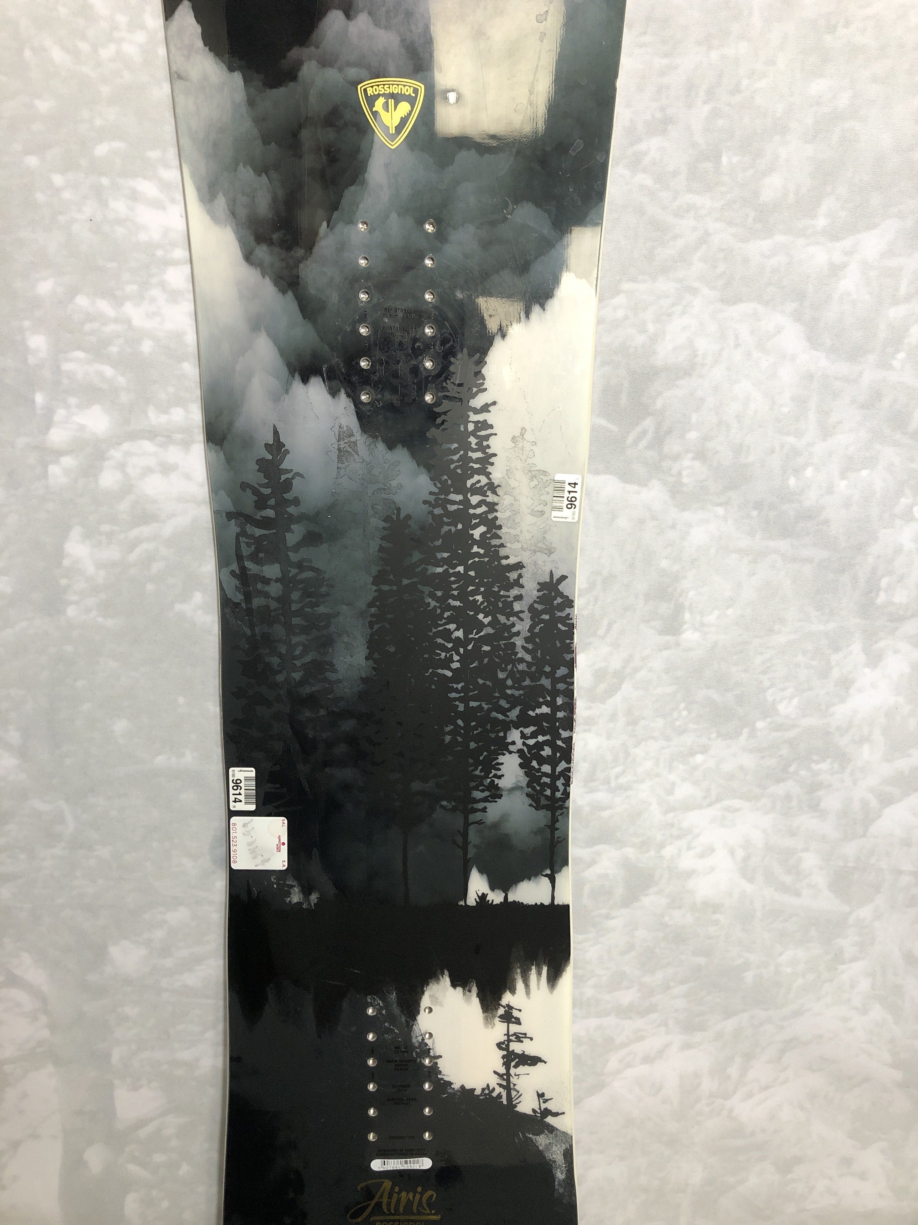 Used 2025 Rossignol Airis 143CM Snowboard