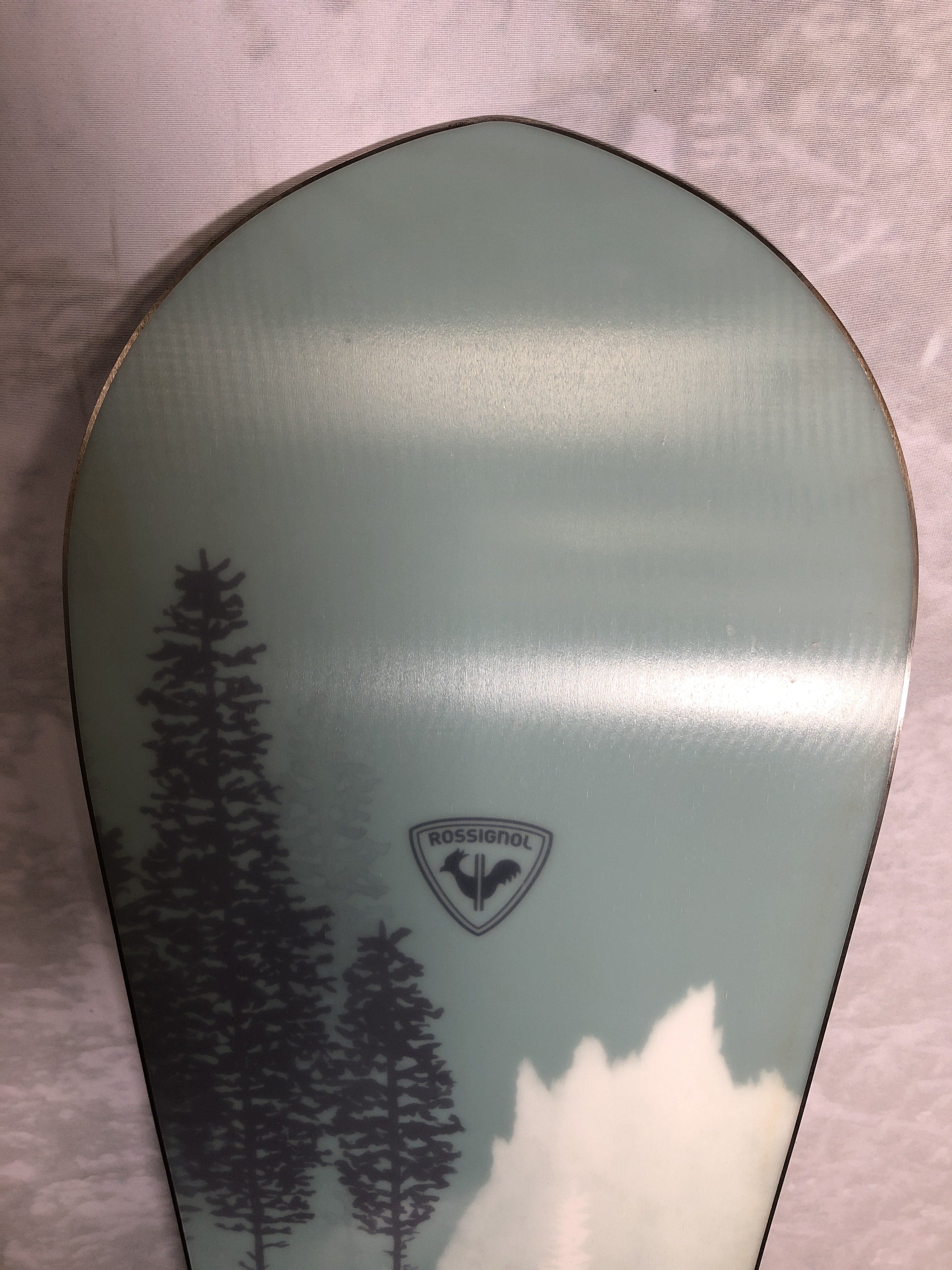 Used 2025 Rossignol Airis 143CM Snowboard