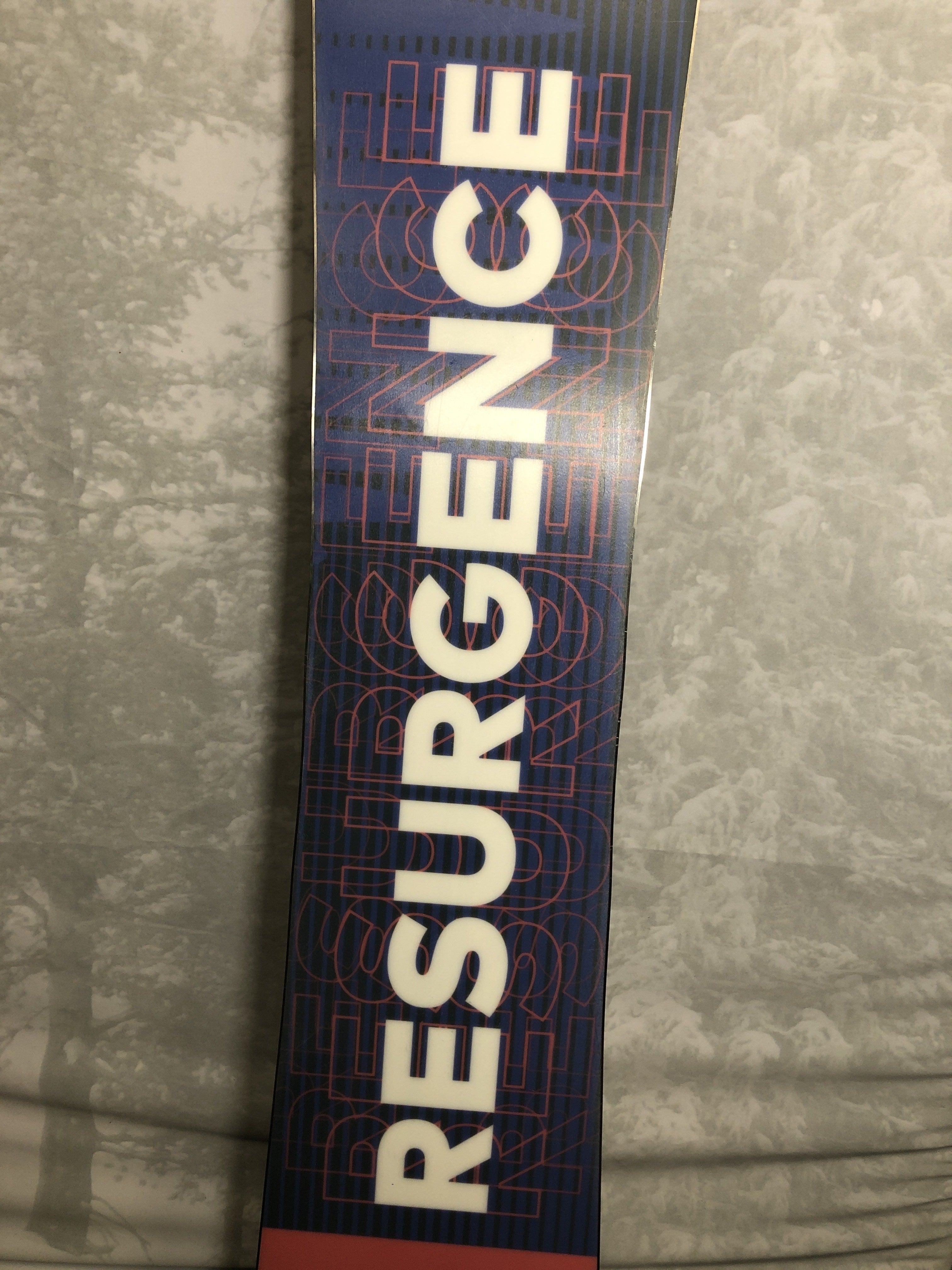 Used 2025 Rossignol Resurgence 156 CM Snowboard