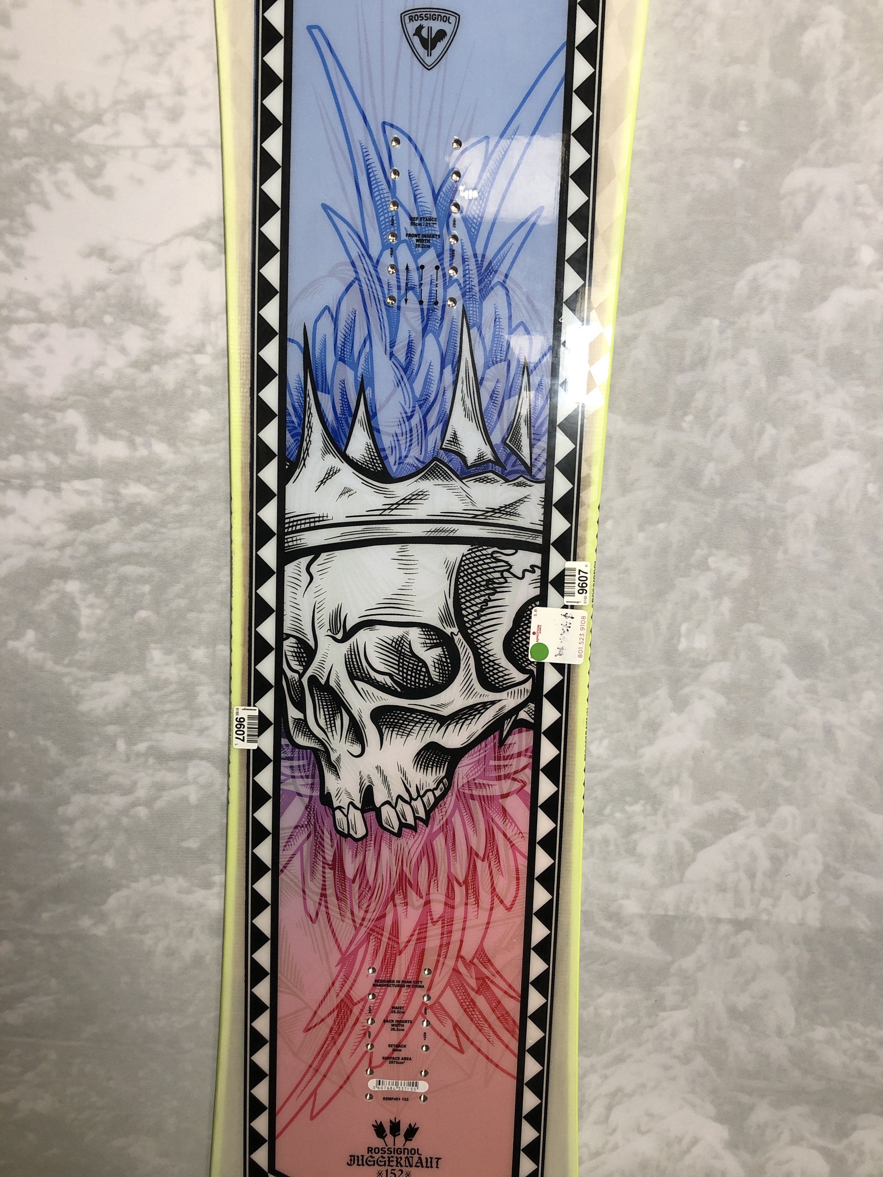 New 2025 Rossignol Juggernaut 152 CM Snowboard