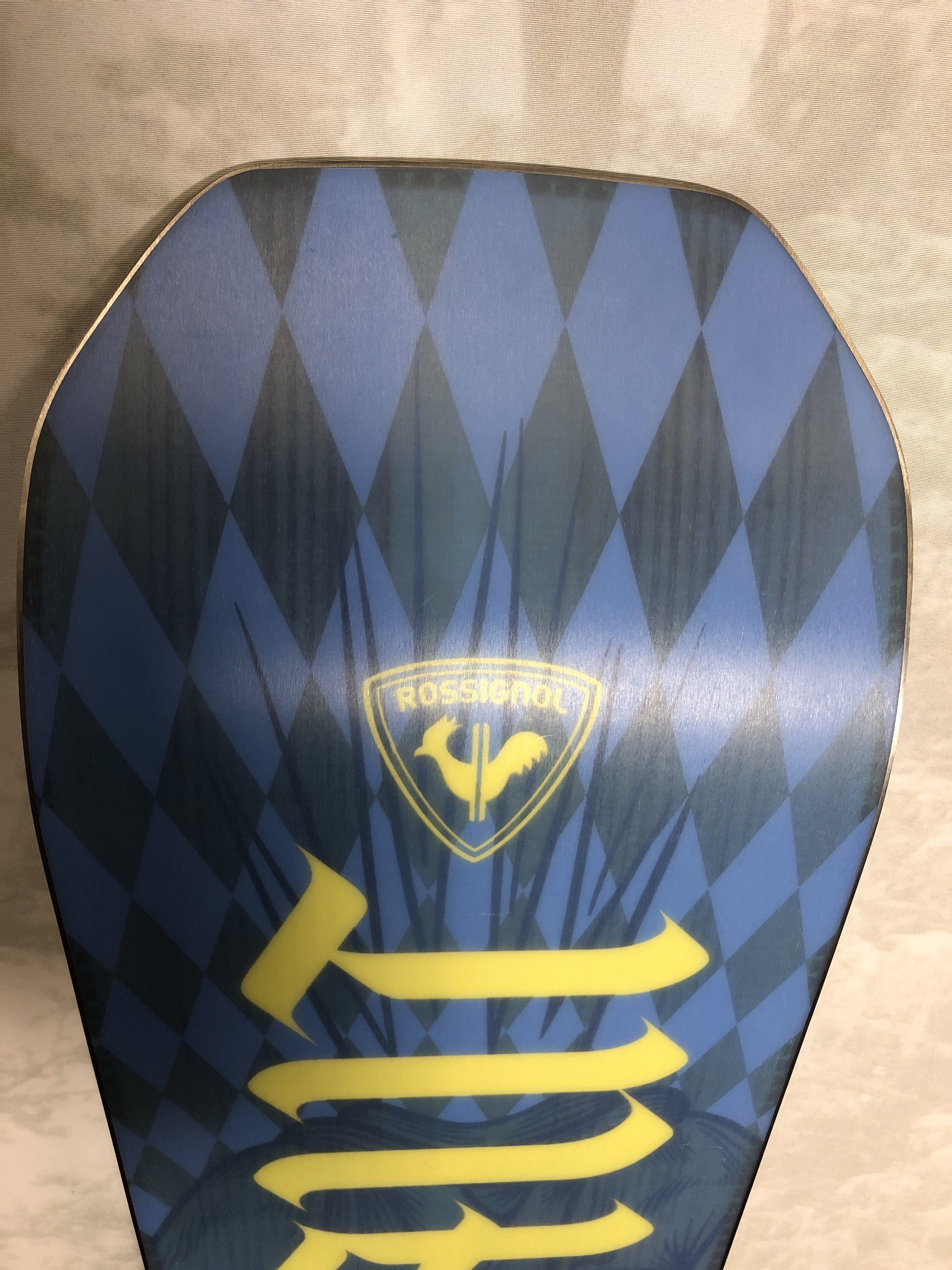 New 2025 Rossignol Juggernaut 152 CM Snowboard