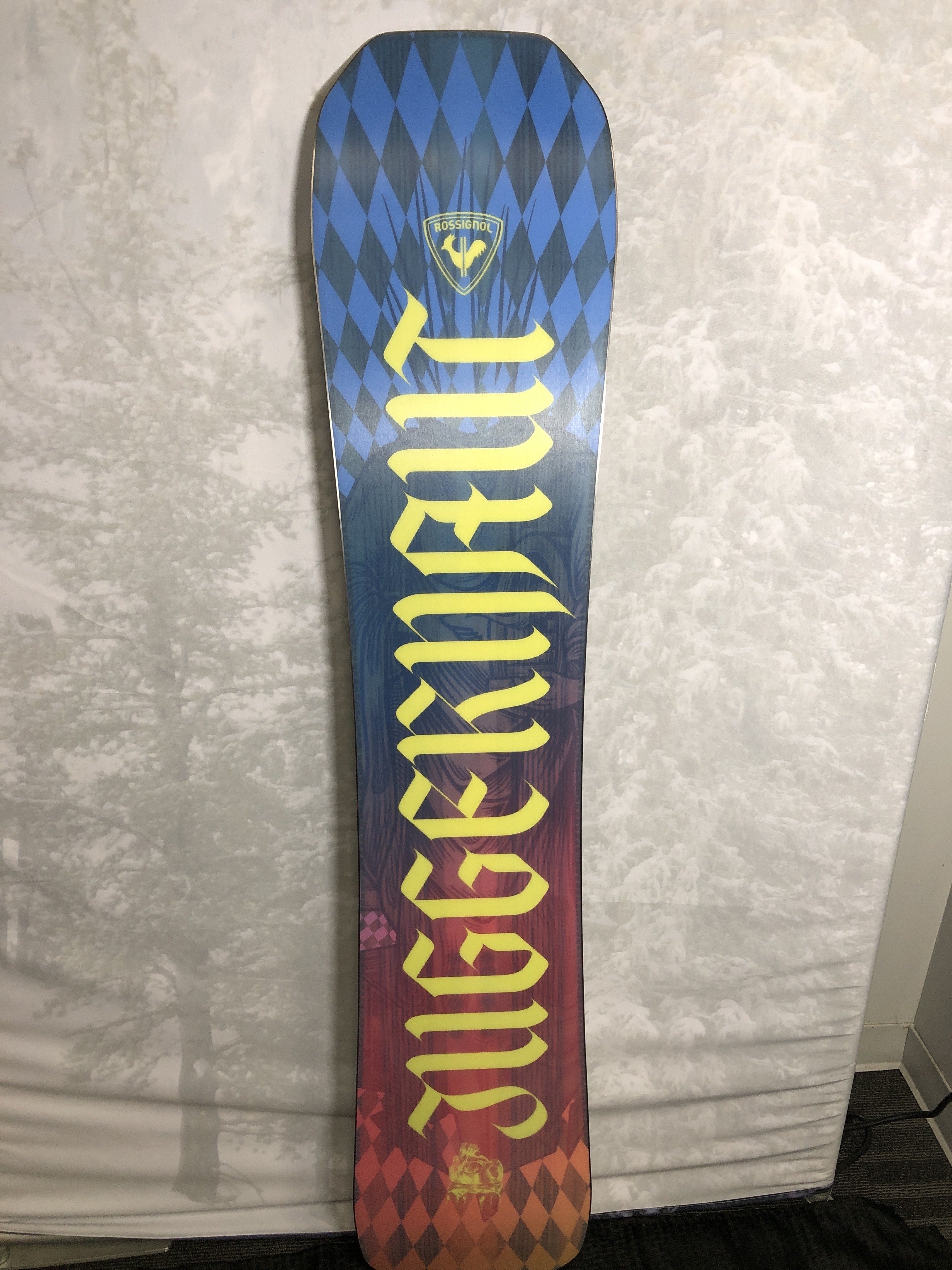 New 2025 Rossignol Juggernaut 158 CM w Snowboard