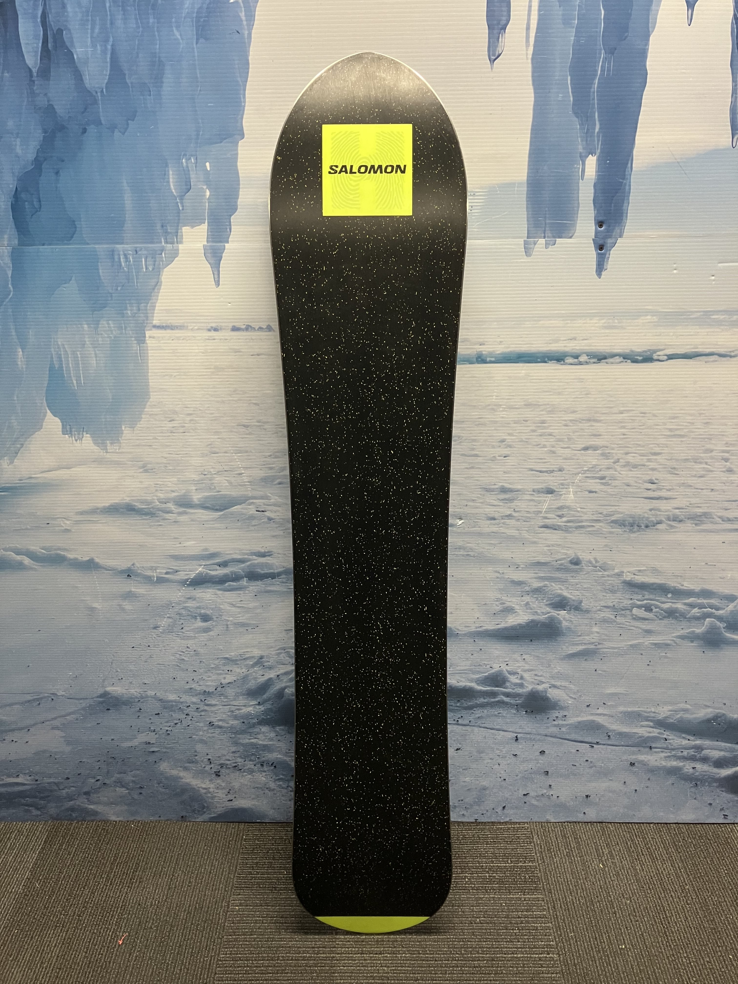 Lightly Used Salomon HPS - SickStick 153 CM Snowboard