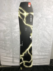 Used 2025 Ride Warpig 151CM Snowboard