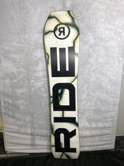 Used 2025 Ride Warpig 151CM Snowboard