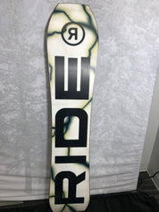 Used 2025 Ride Warpig 151CM Snowboard
