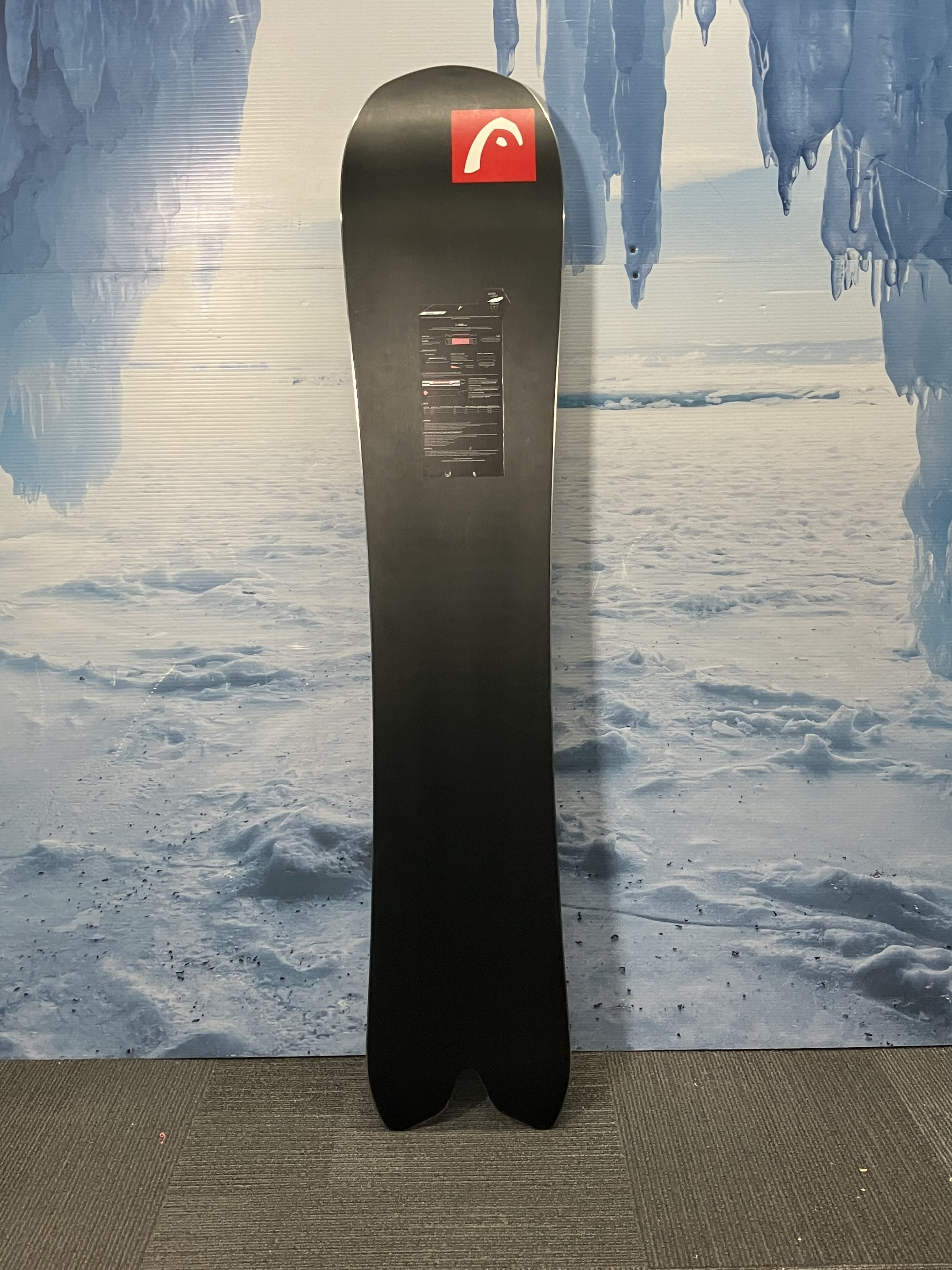 Lightly Used Head Draw 153 Cm Snowboard