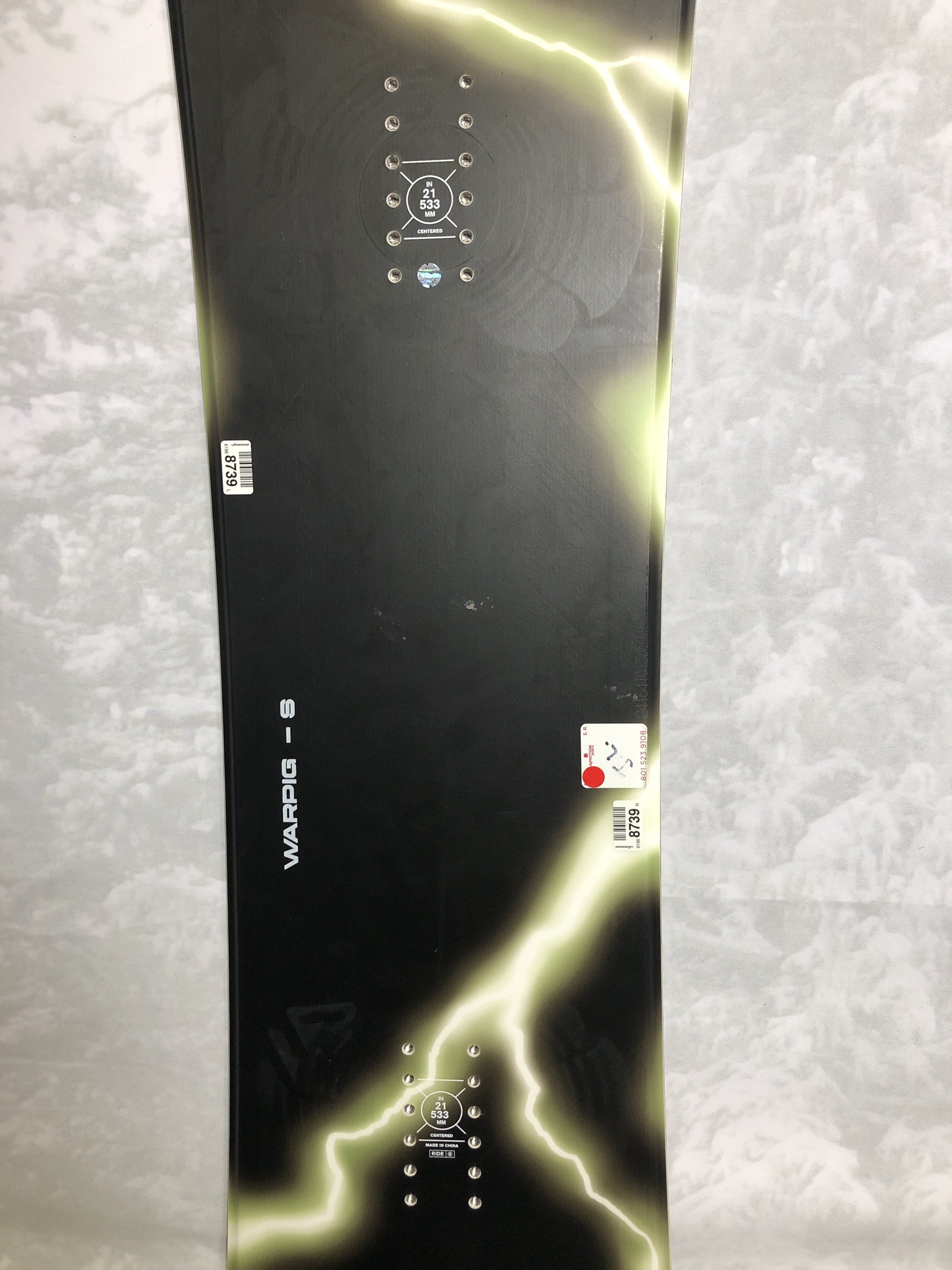 Used 2025 Ride Warpig 148CM Snowboard