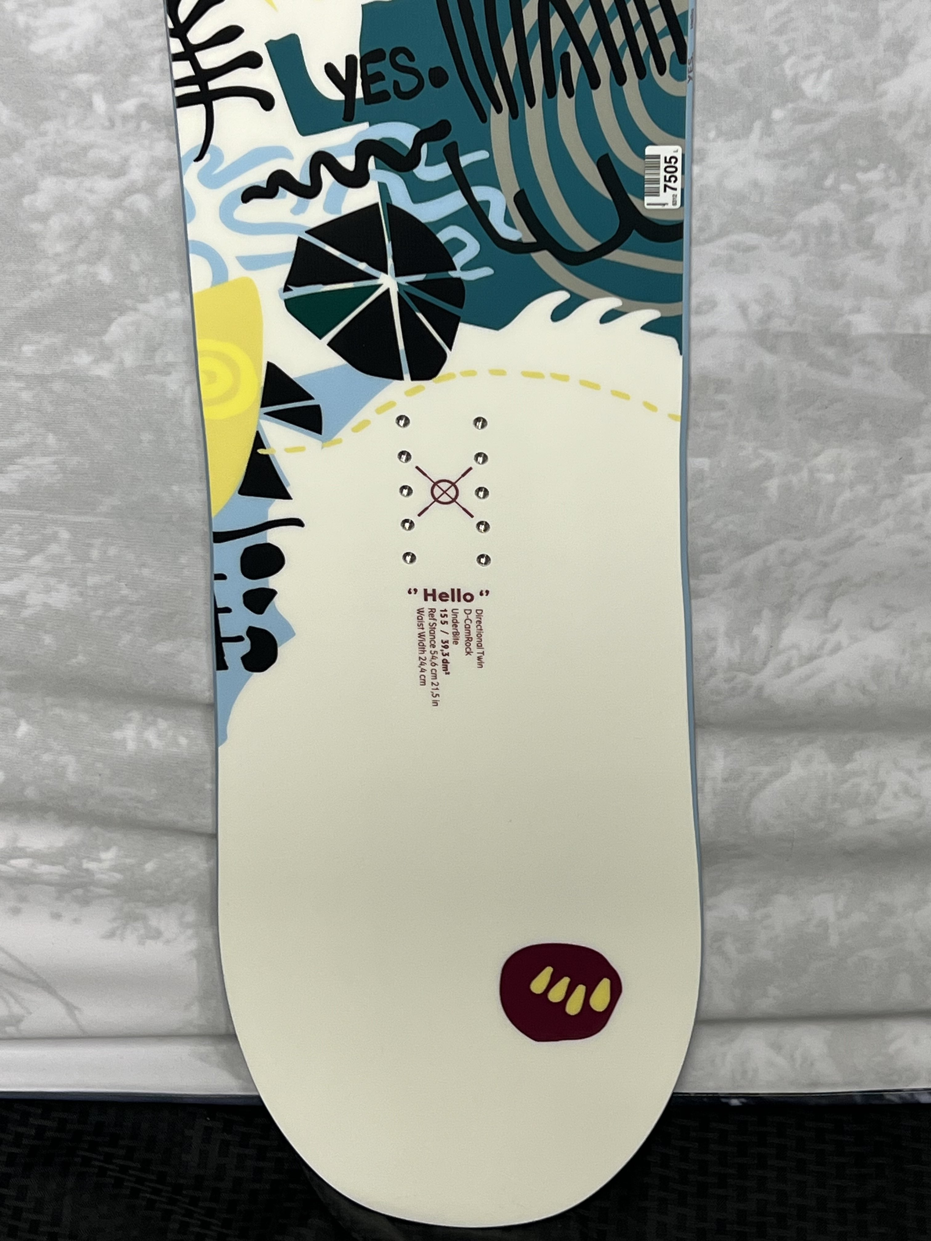 New Yes Hello 2025 155CM Snowboard