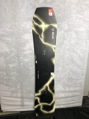Used 2025 Ride Warpig 148CM Snowboard