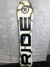 Used 2025 Ride Warpig 148CM Snowboard