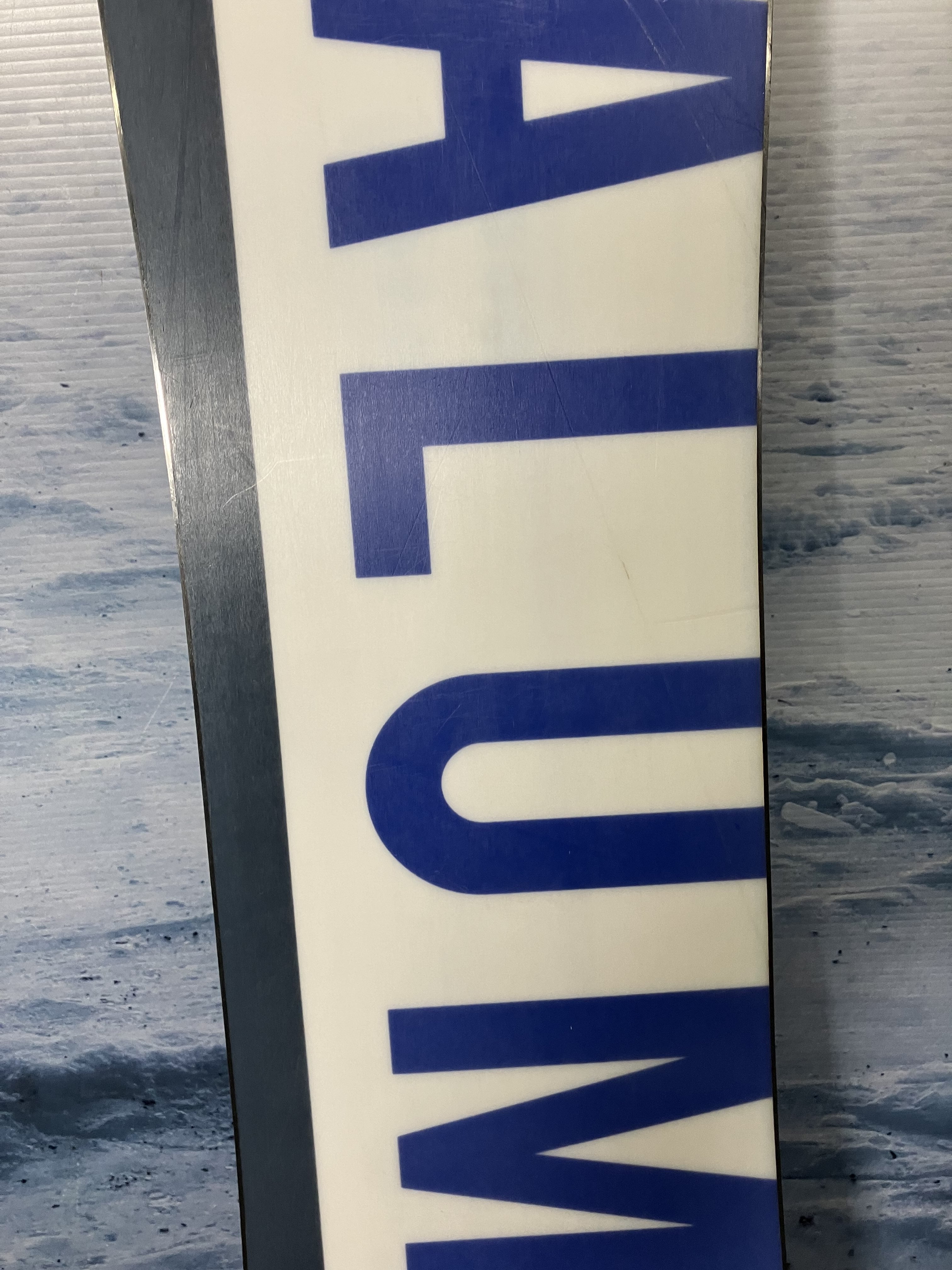 Used 2021 Salomon Huck Knife 135cm Snowboard