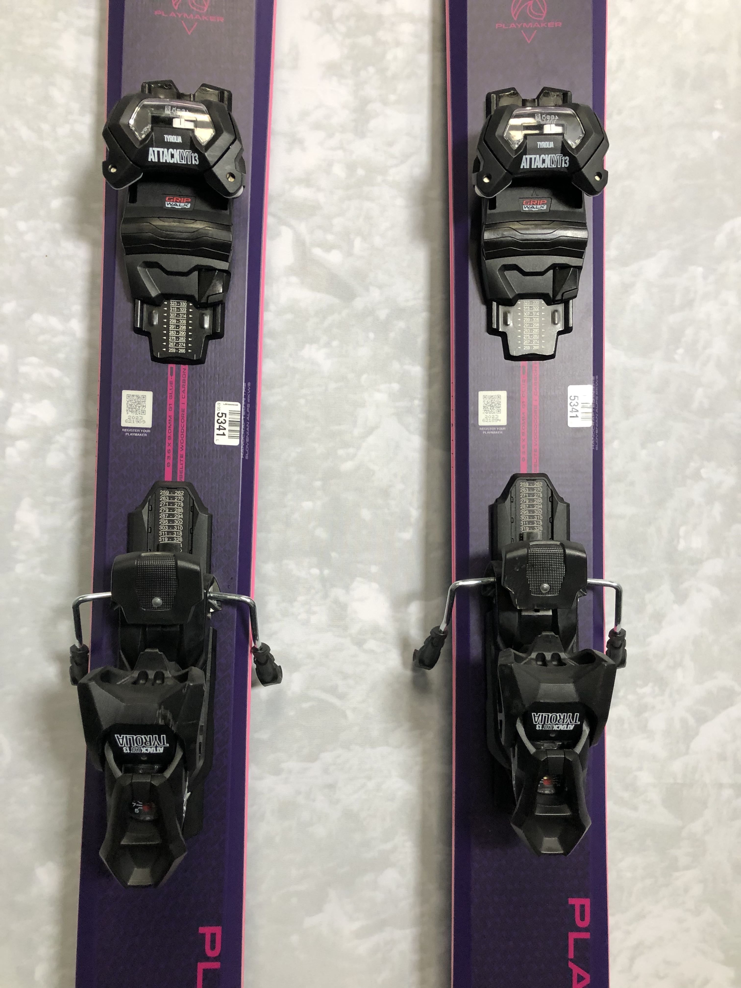 New 2025 Elan Playmaker 111 ski- 188cm w/ Tyrolia Attack LYT 13 adjustable GW binding
