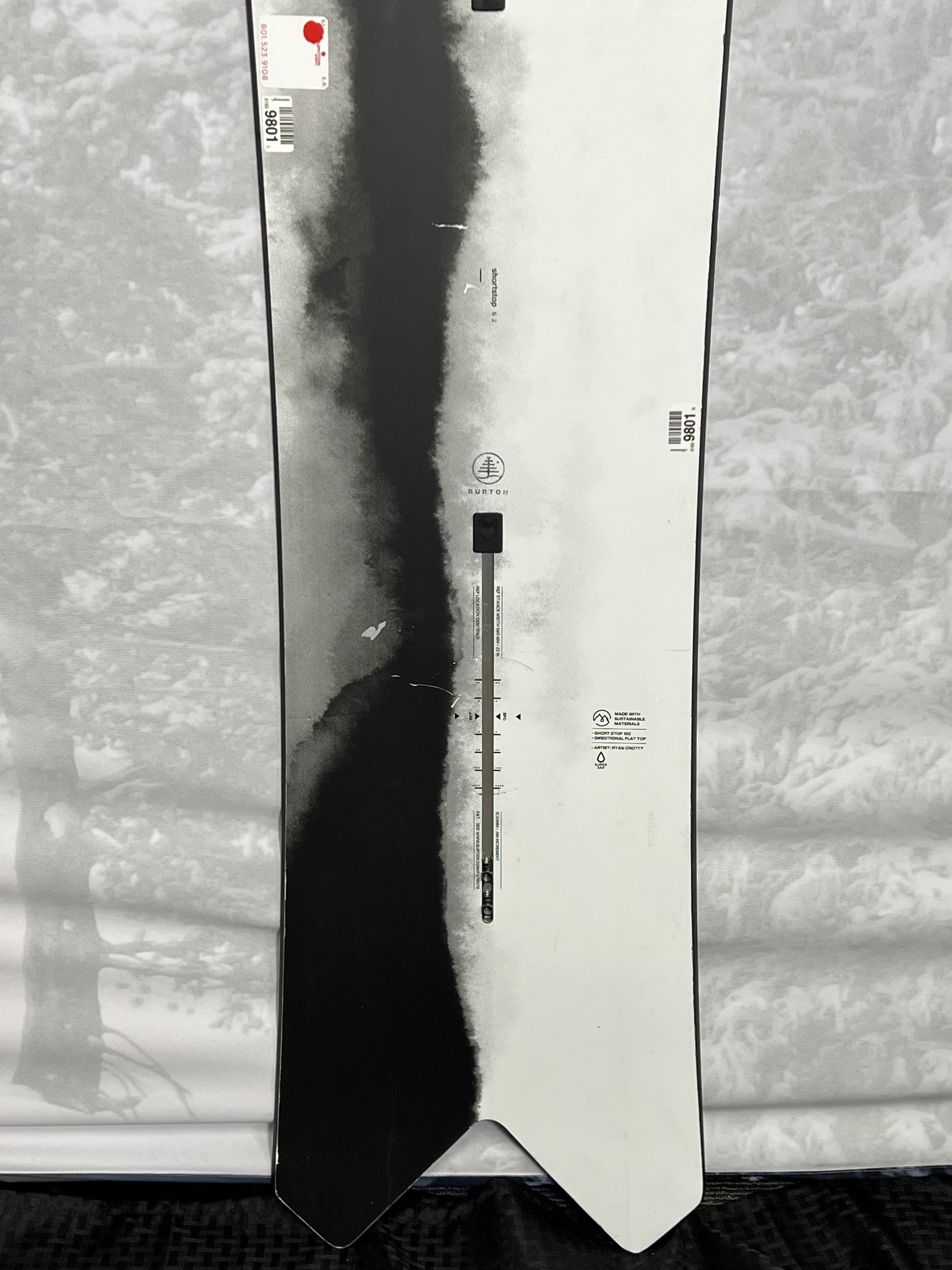 Lightly Used Burton Family Tree Short Stop Flat Top 2025 162 CM Snowboard