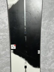 Lightly Used Burton Hometown Hero Camber 2025 160 CM Snowboard
