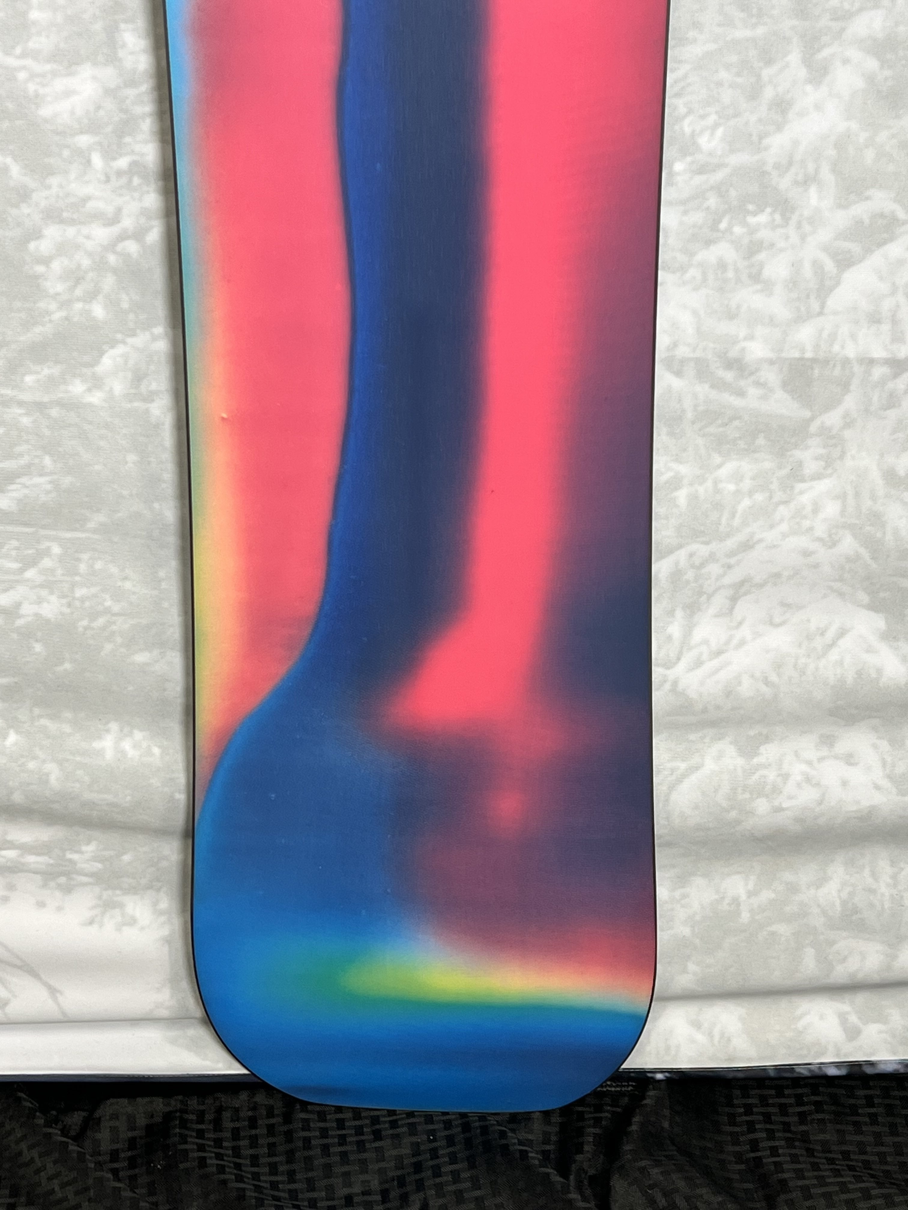 Lightly Used Burton Hometown Hero Camber 2025 160 CM Snowboard