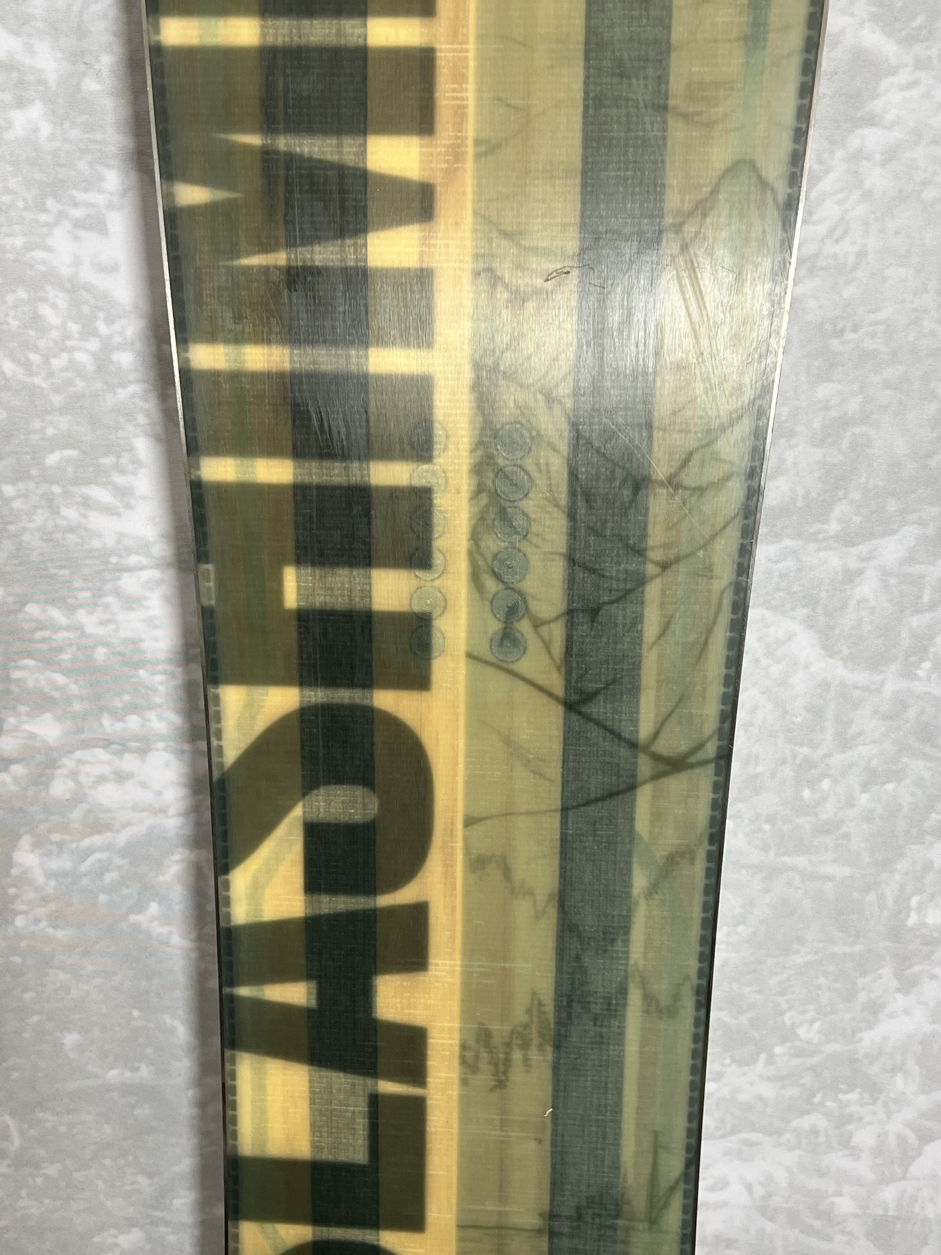 Lightly Used Rossignol XV Slashimi 158CM Snowboard
