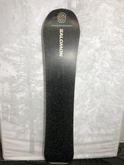 Used 2025 Salomon Super 8 Snowboard 154cm